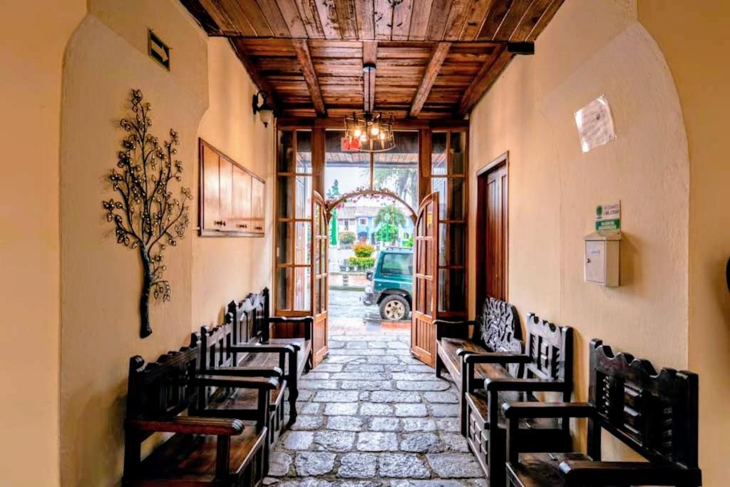 Hostal La Suite