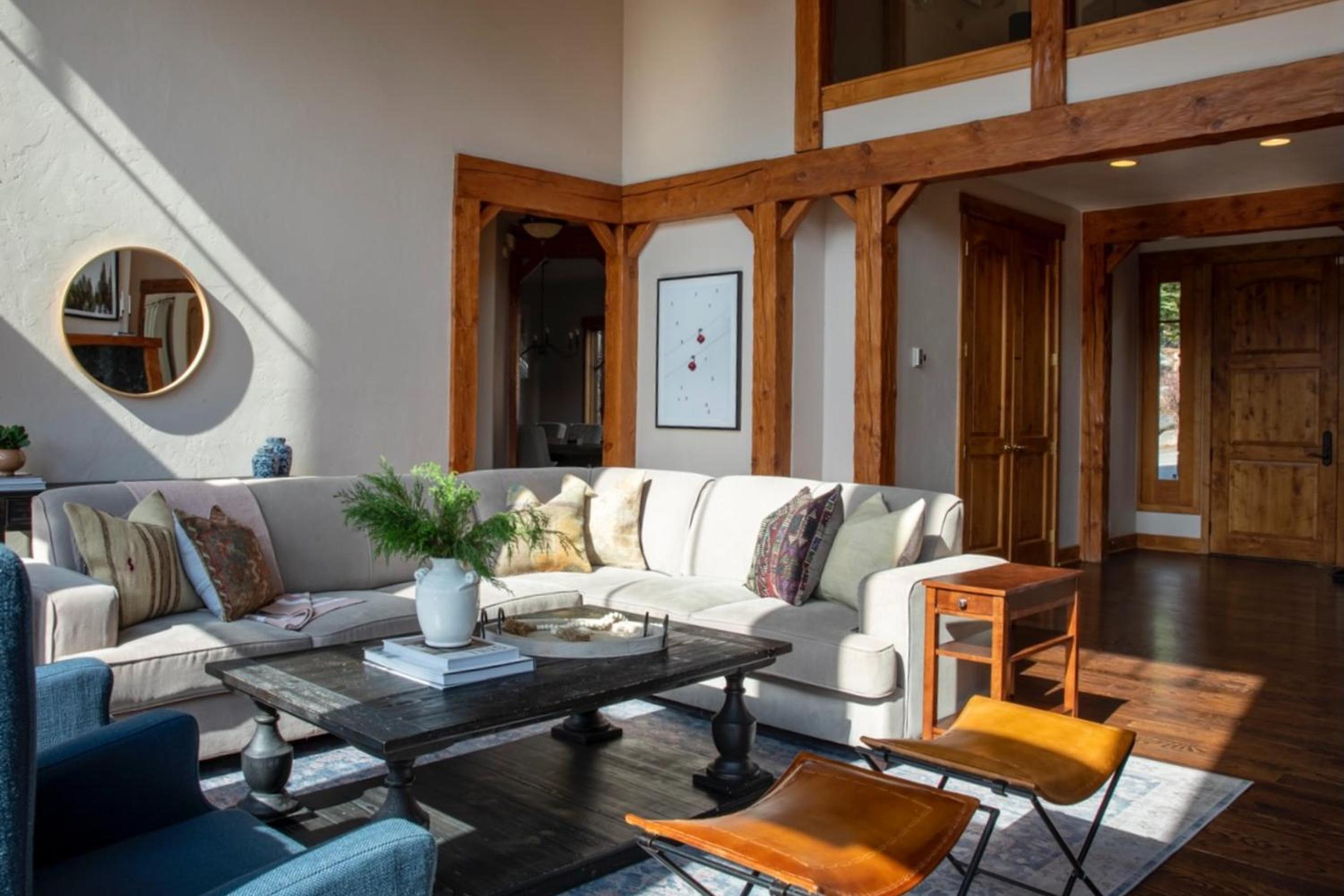 Zendo by AvantStay Serene Mountain Abode w Hot Tub Views