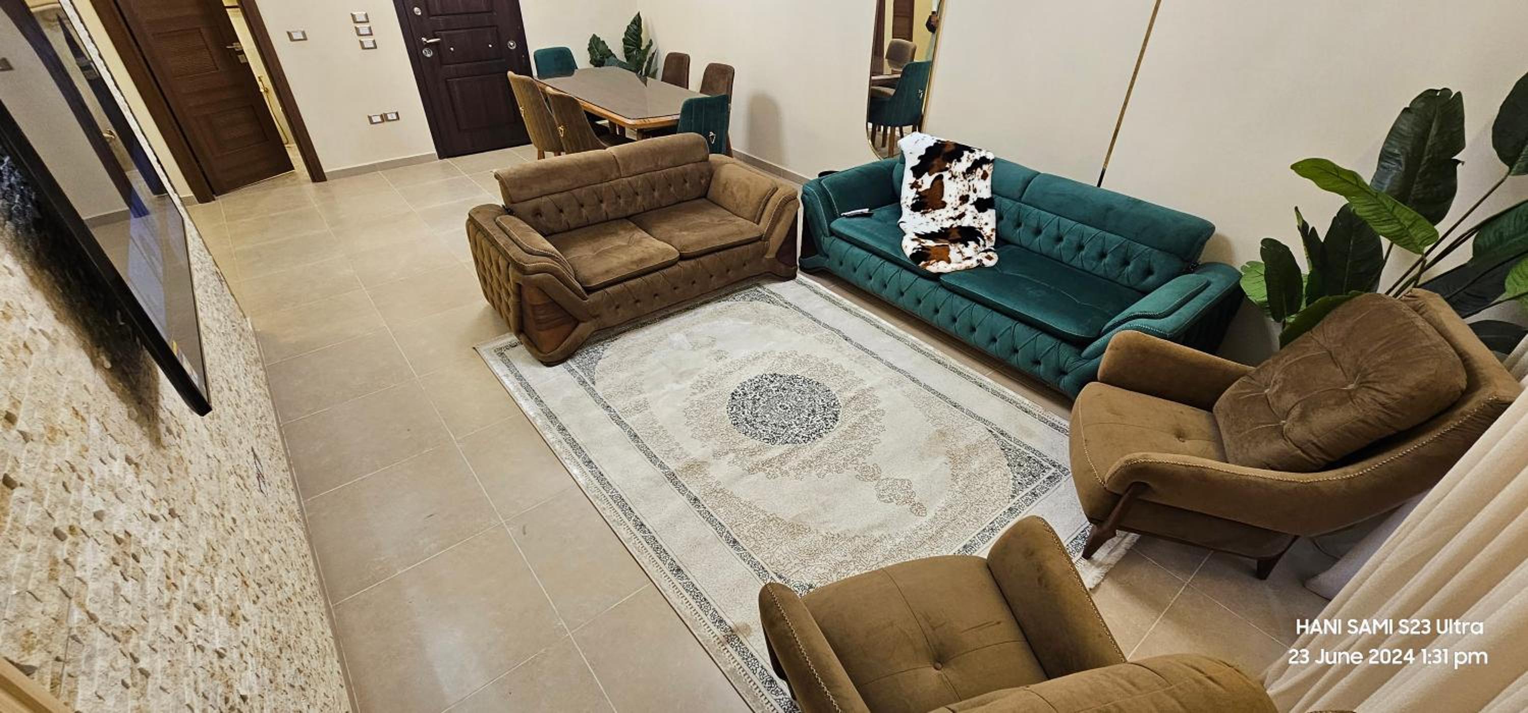 LATOYA Apartment