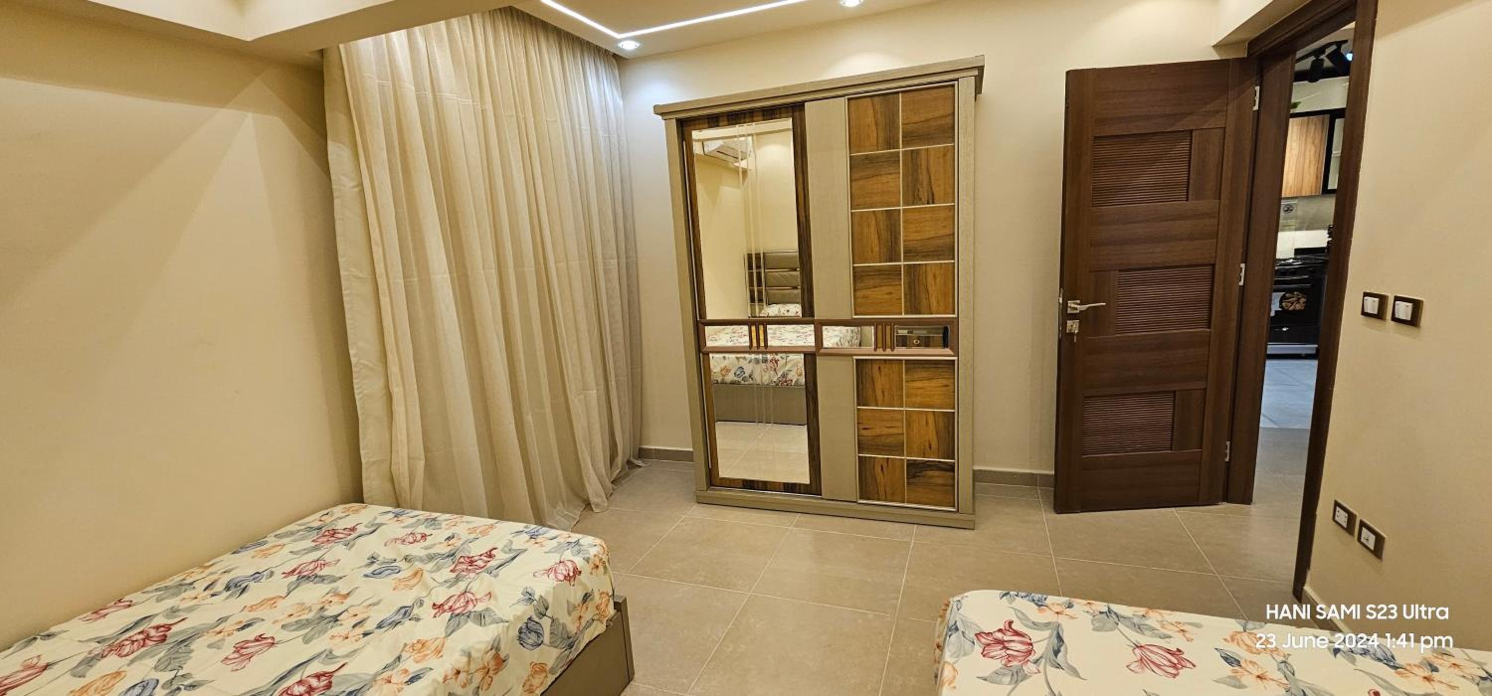 LATOYA Apartment