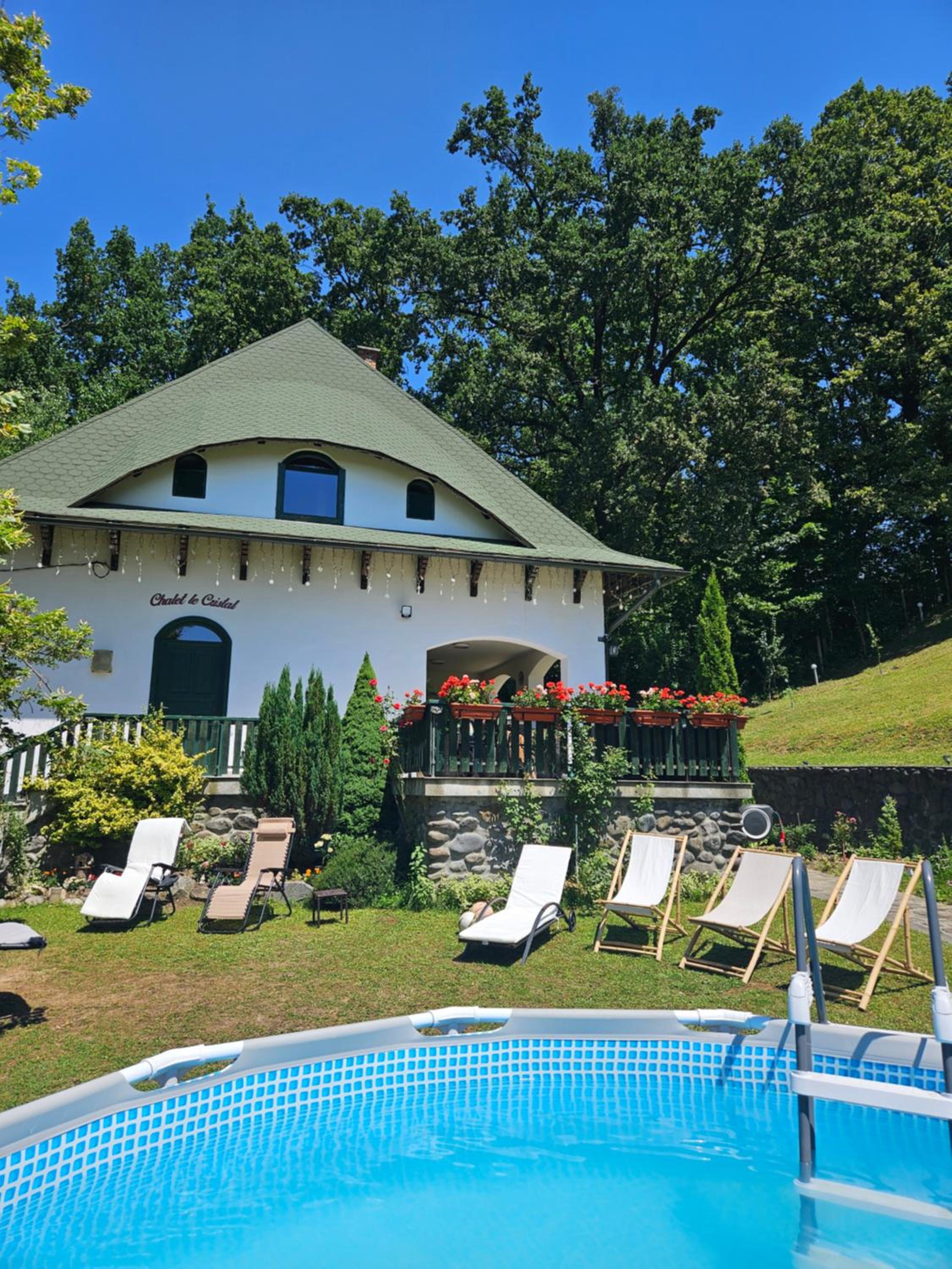 Casă de vacanță Chalet le Cristal view 2