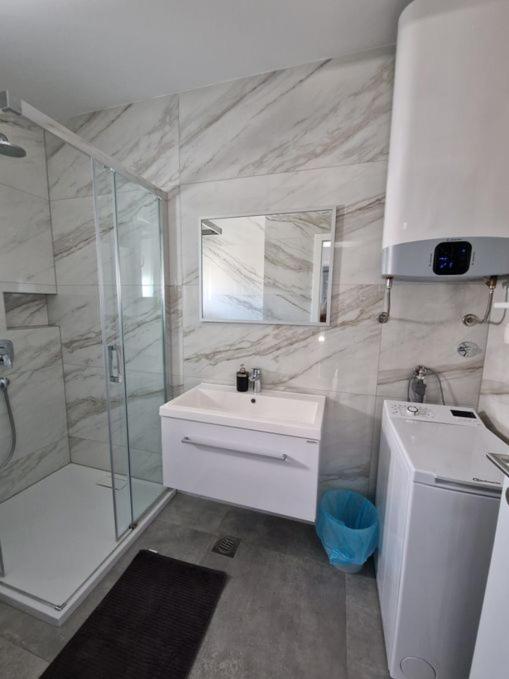 Apartman Apartments Mio Novalja