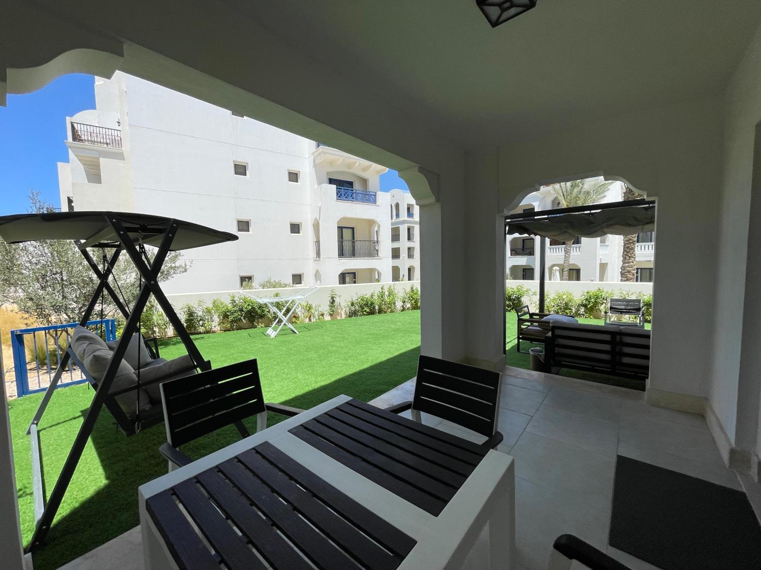Marassi Ground chalet 3 bedrooms Direct on pool view 5