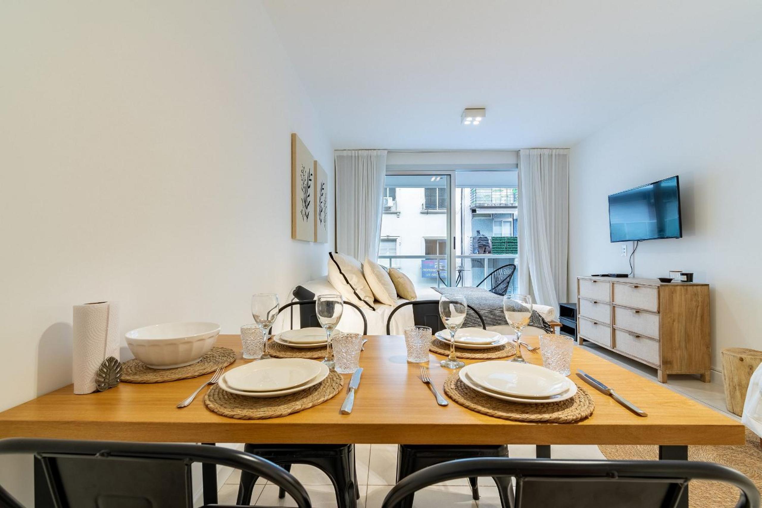 Modern and cozy studio in Recoleta.
