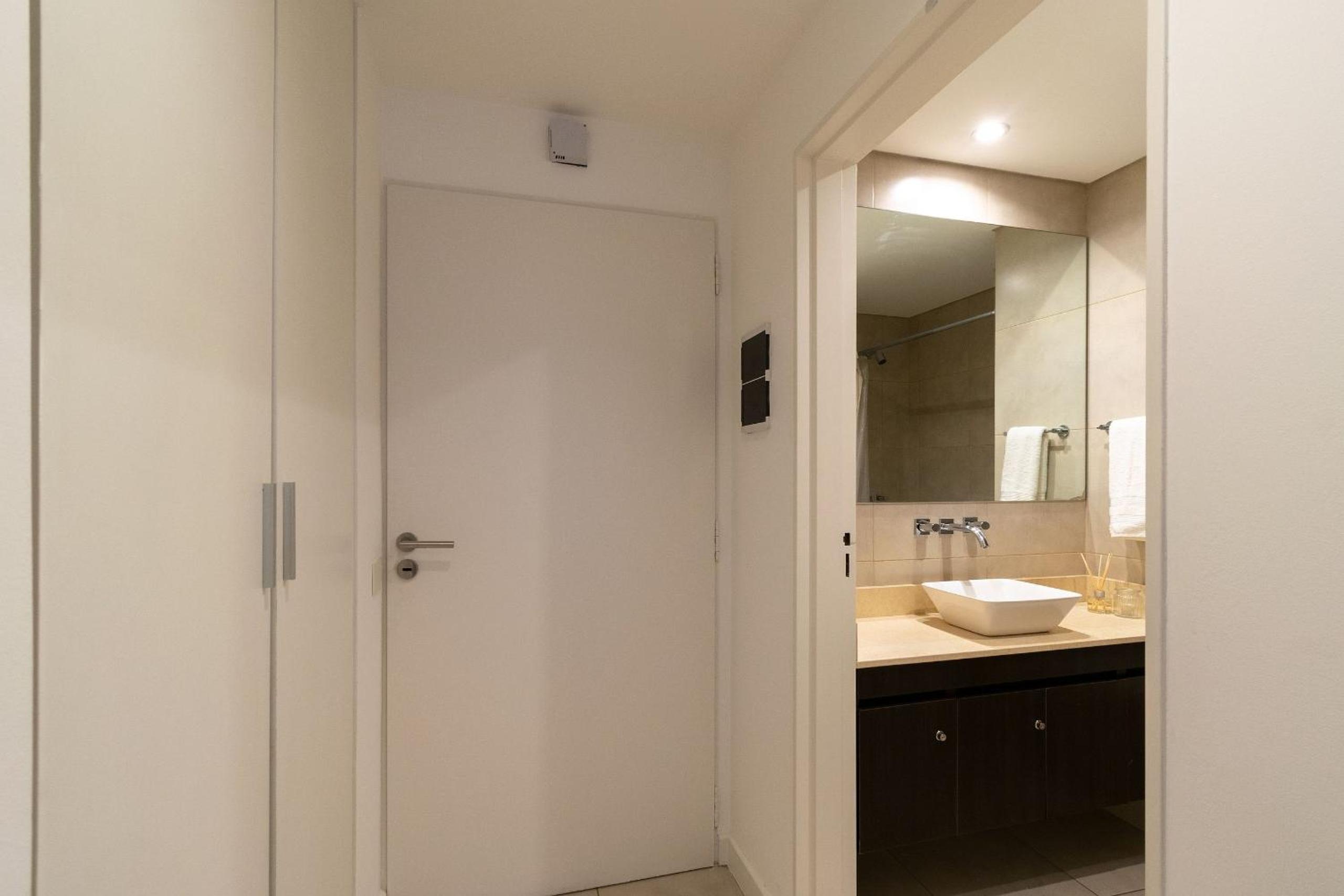 Modern and cozy studio in Recoleta.