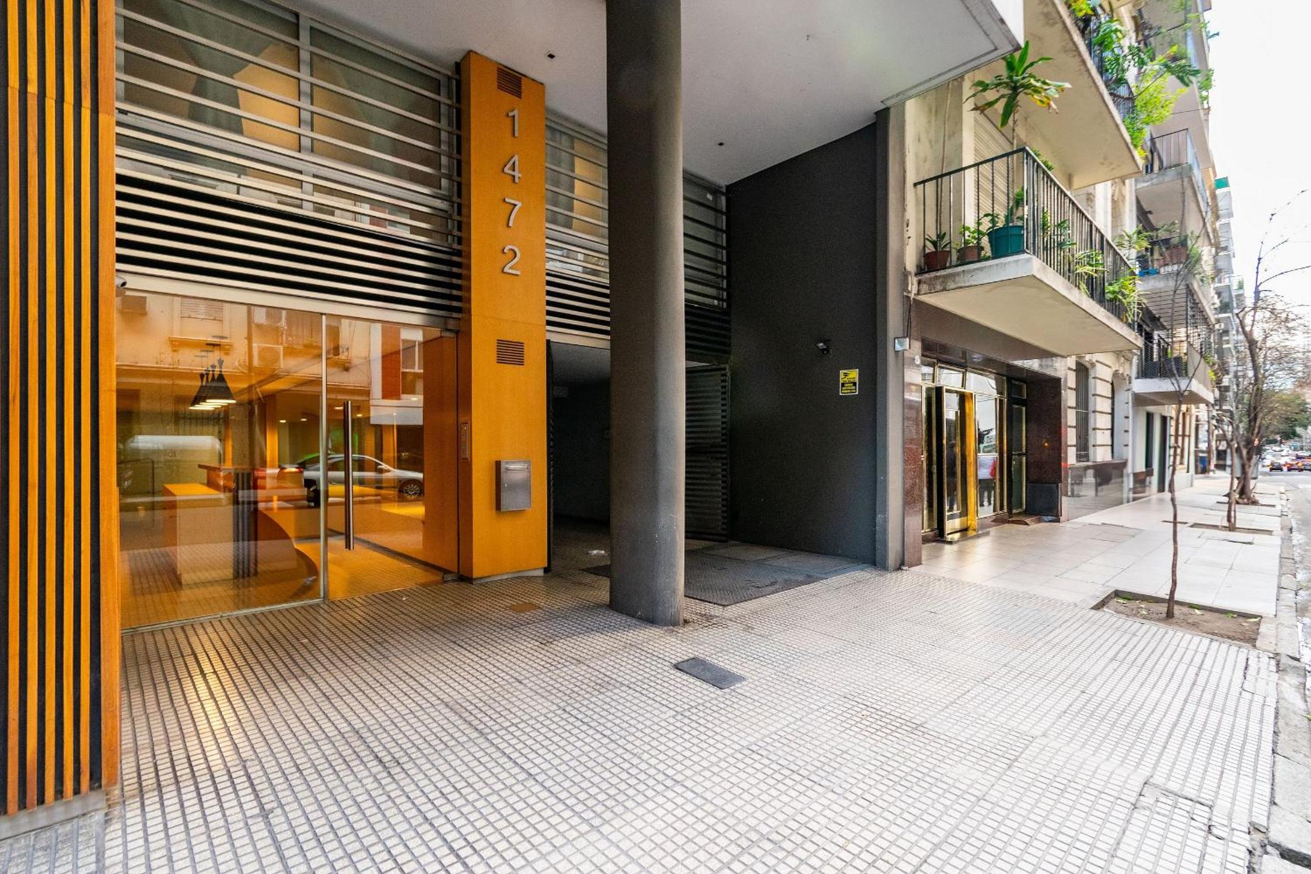 Modern and cozy studio in Recoleta.