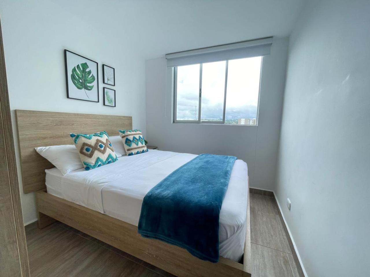 M806- Hermoso y amplio apartamento en Av 19 norte