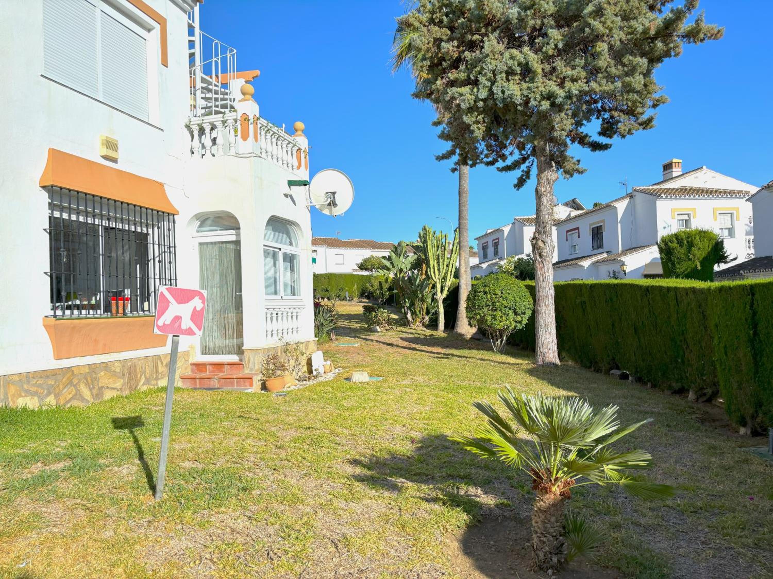 Torrox Park Piscina y Tenis en Adosado renovado