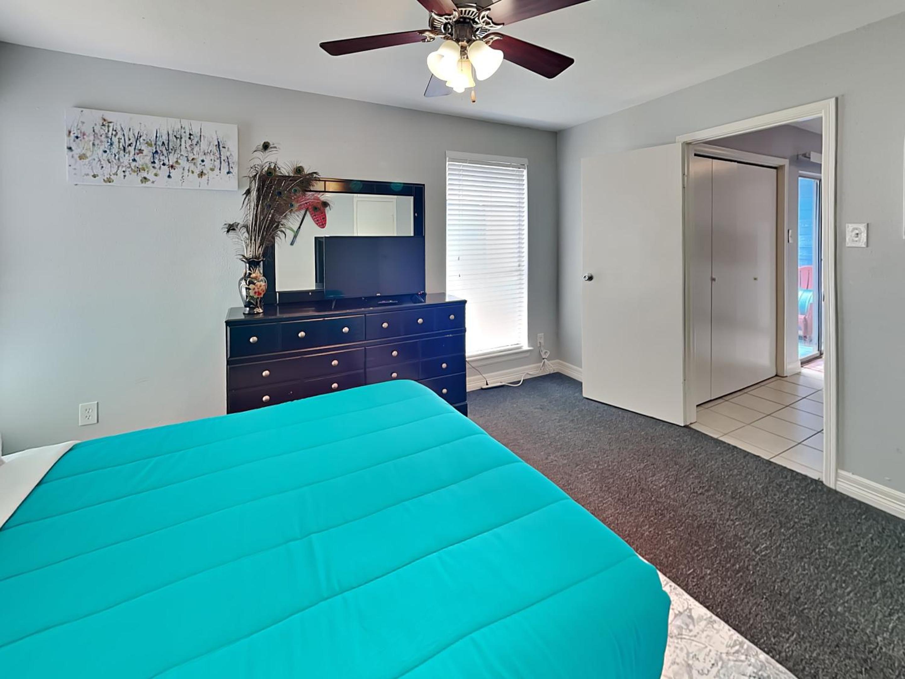 Palms At Cove View 1704 - Glowing Fun