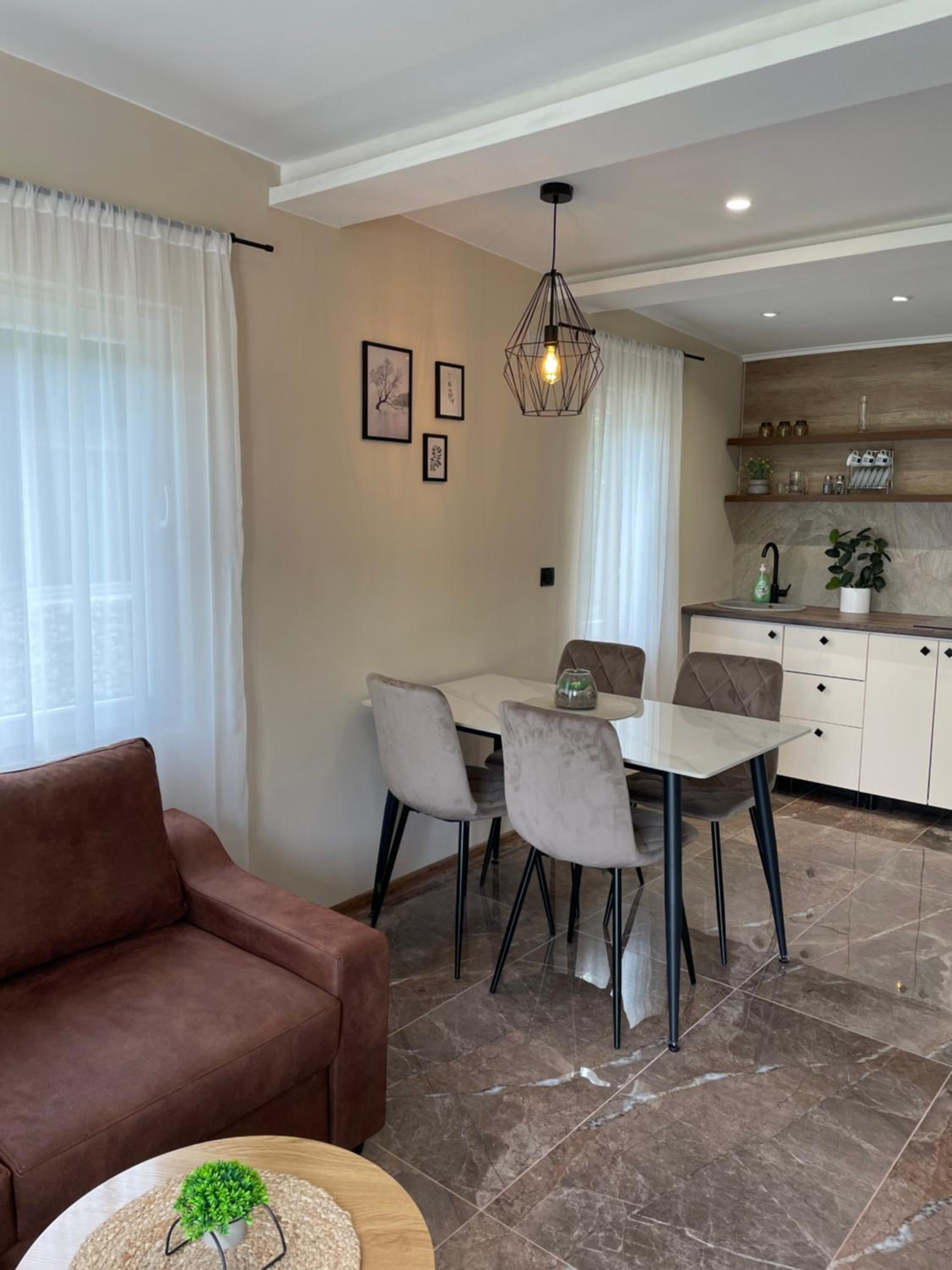 Bungalovi izvor Plive 2
