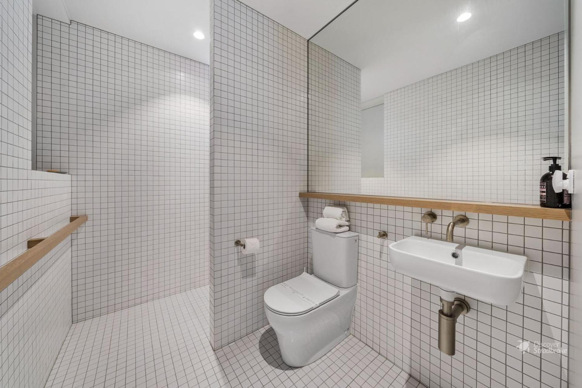 The Pod by Discover Stradbroke