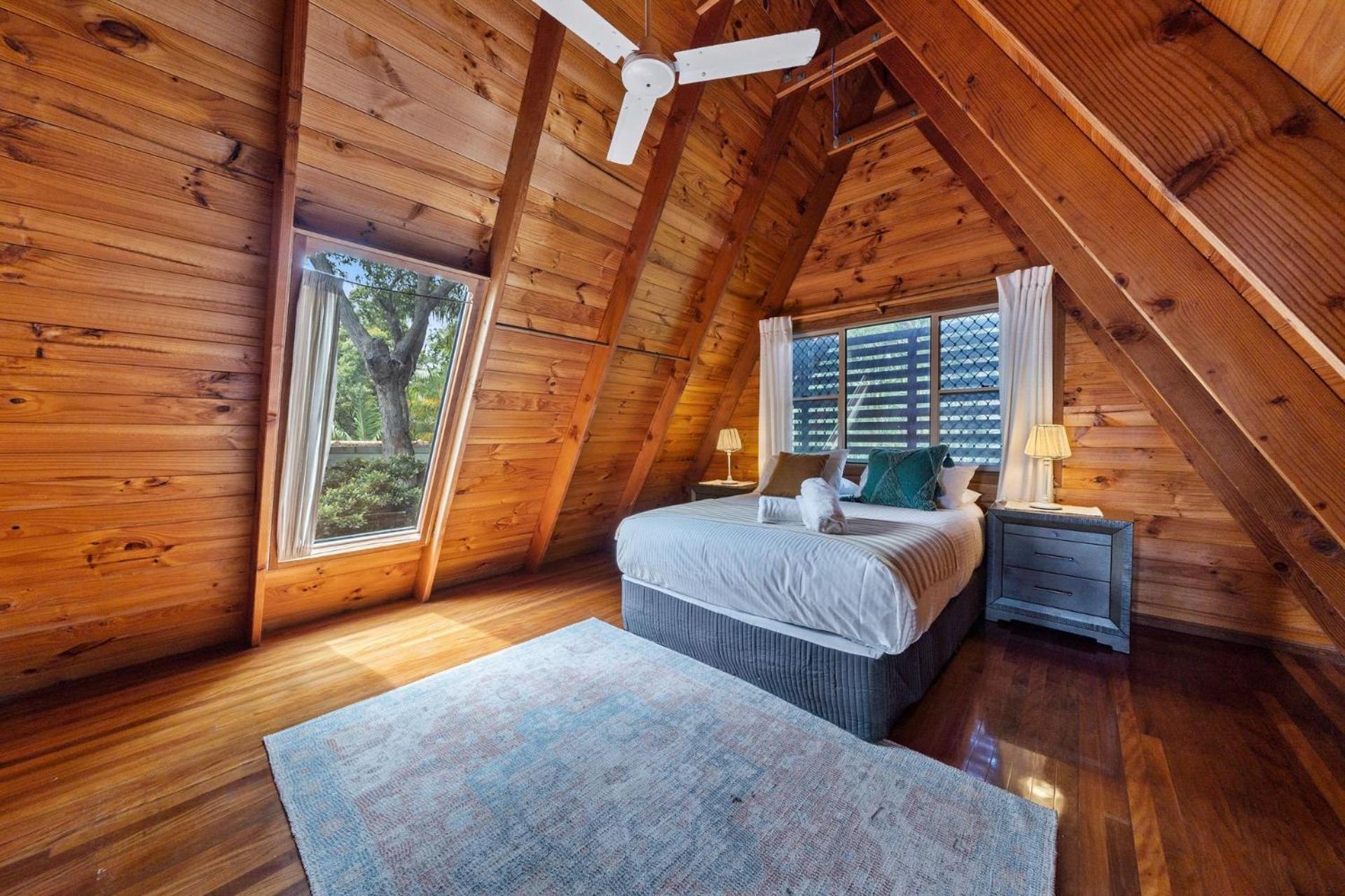 Lovat House by Discover Stradbroke