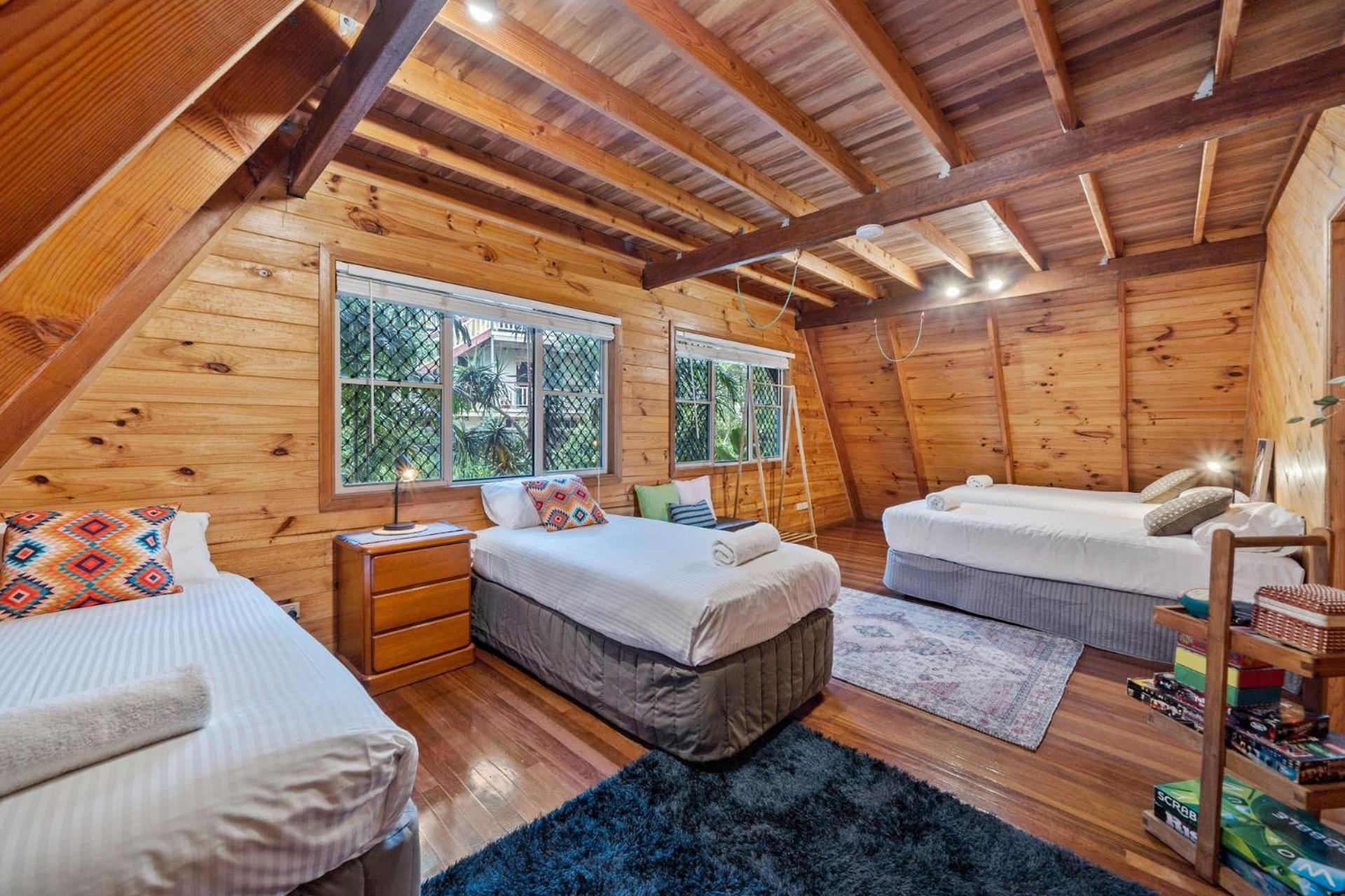 Lovat House by Discover Stradbroke