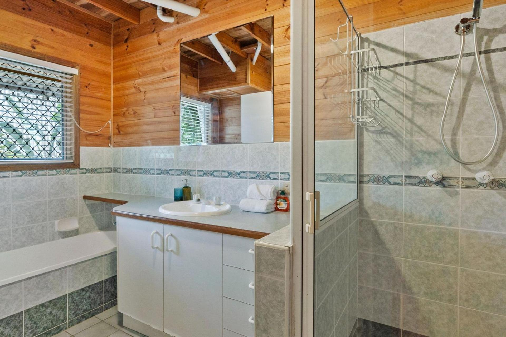 Lovat House by Discover Stradbroke