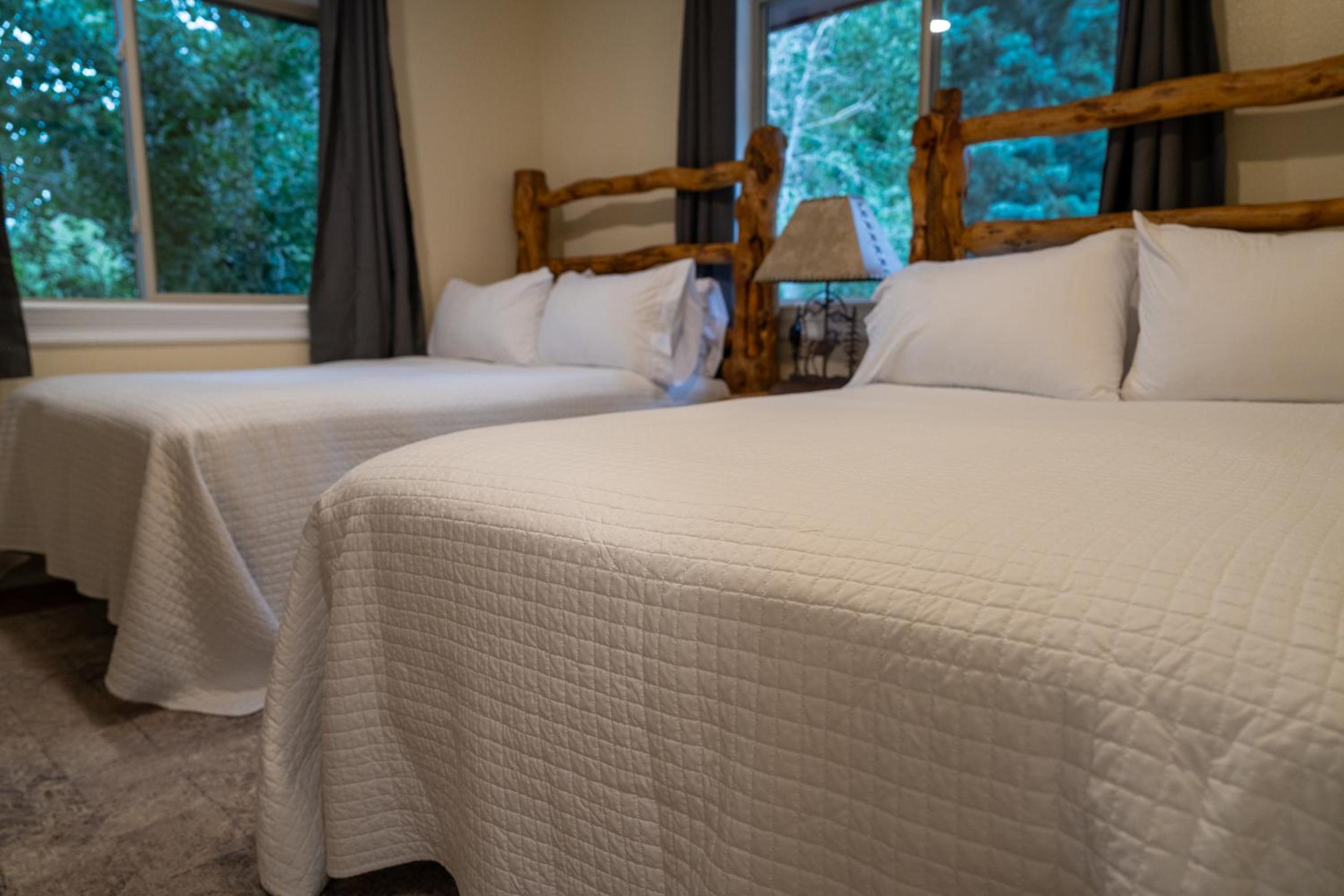 Ouray Riverside Resort - Inn & Cabins