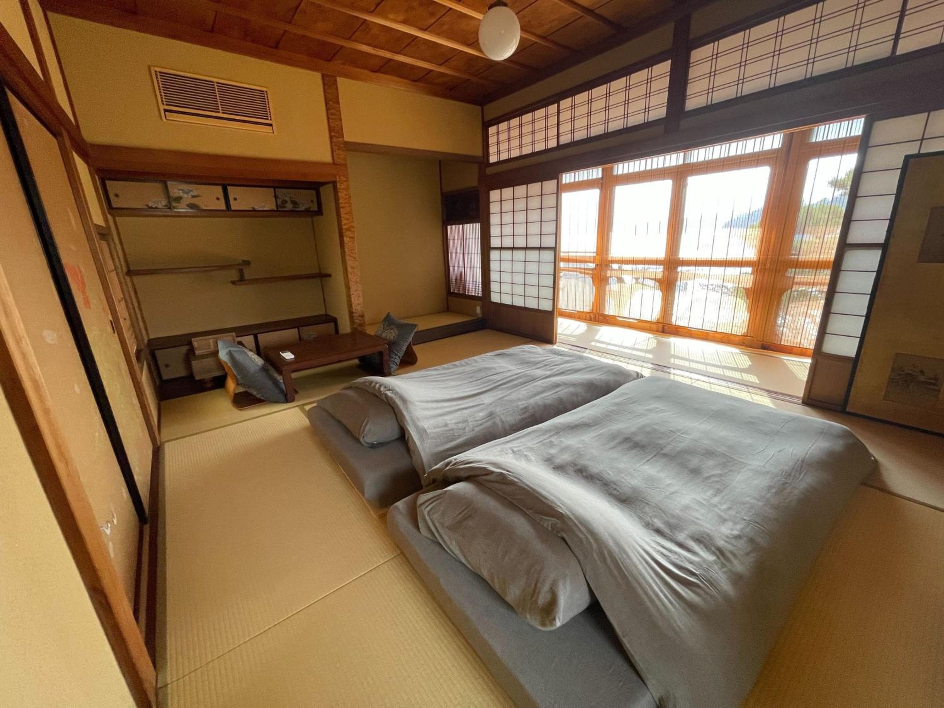 Suite Villa Curation Atami Sutosuien view 2
