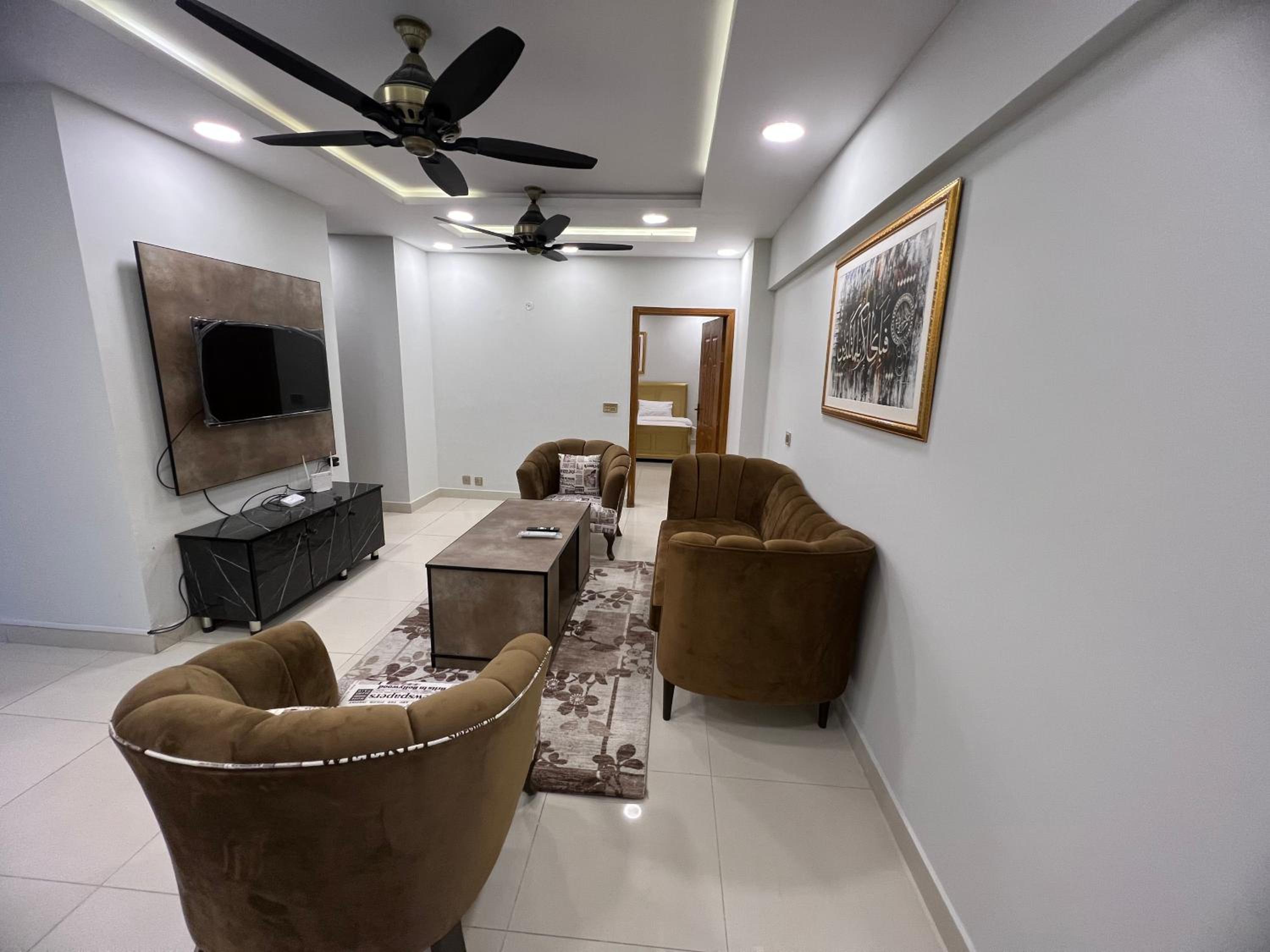 Deluxe Two Bedroom Apartment