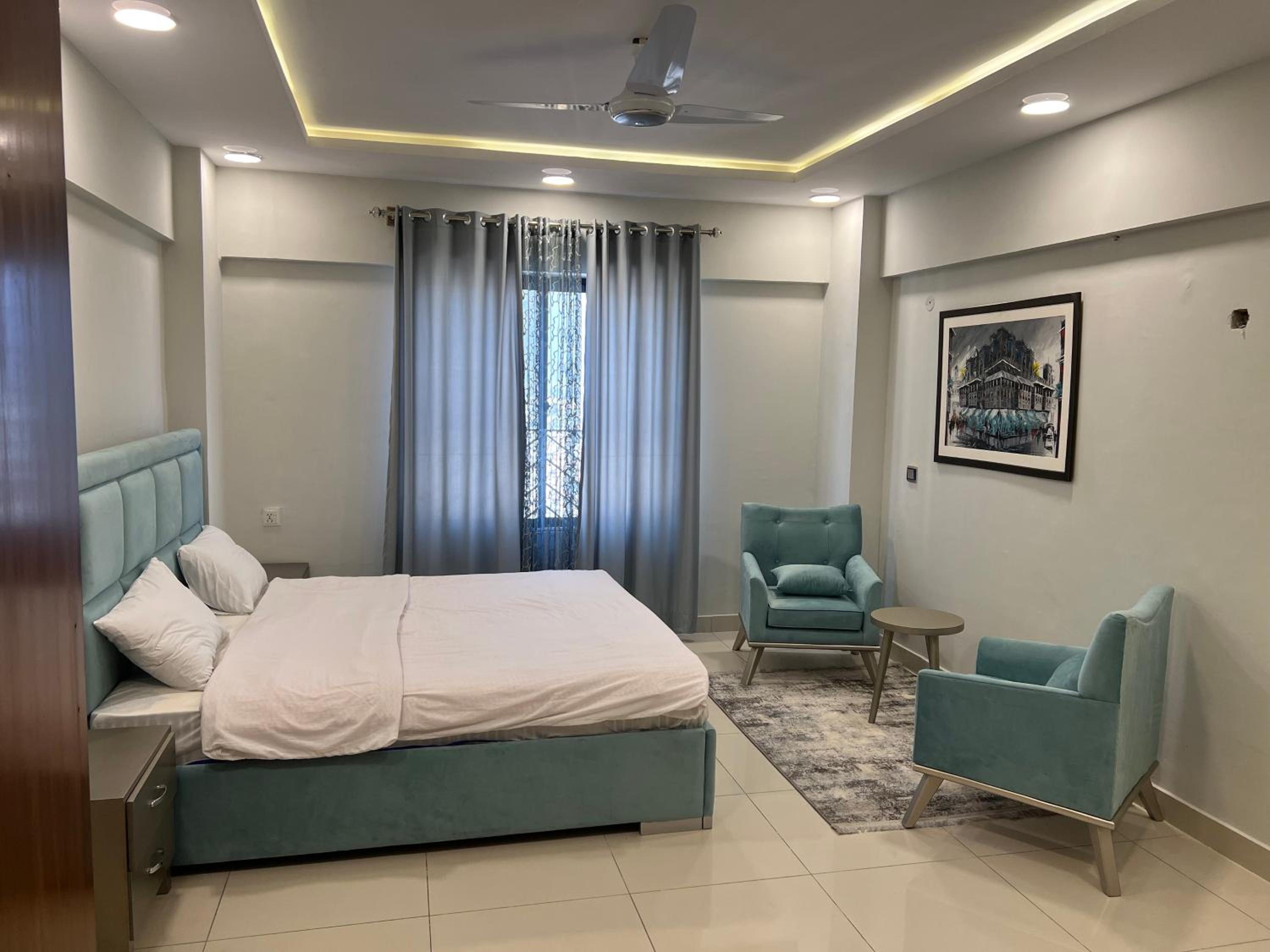Deluxe Two Bedroom Apartment