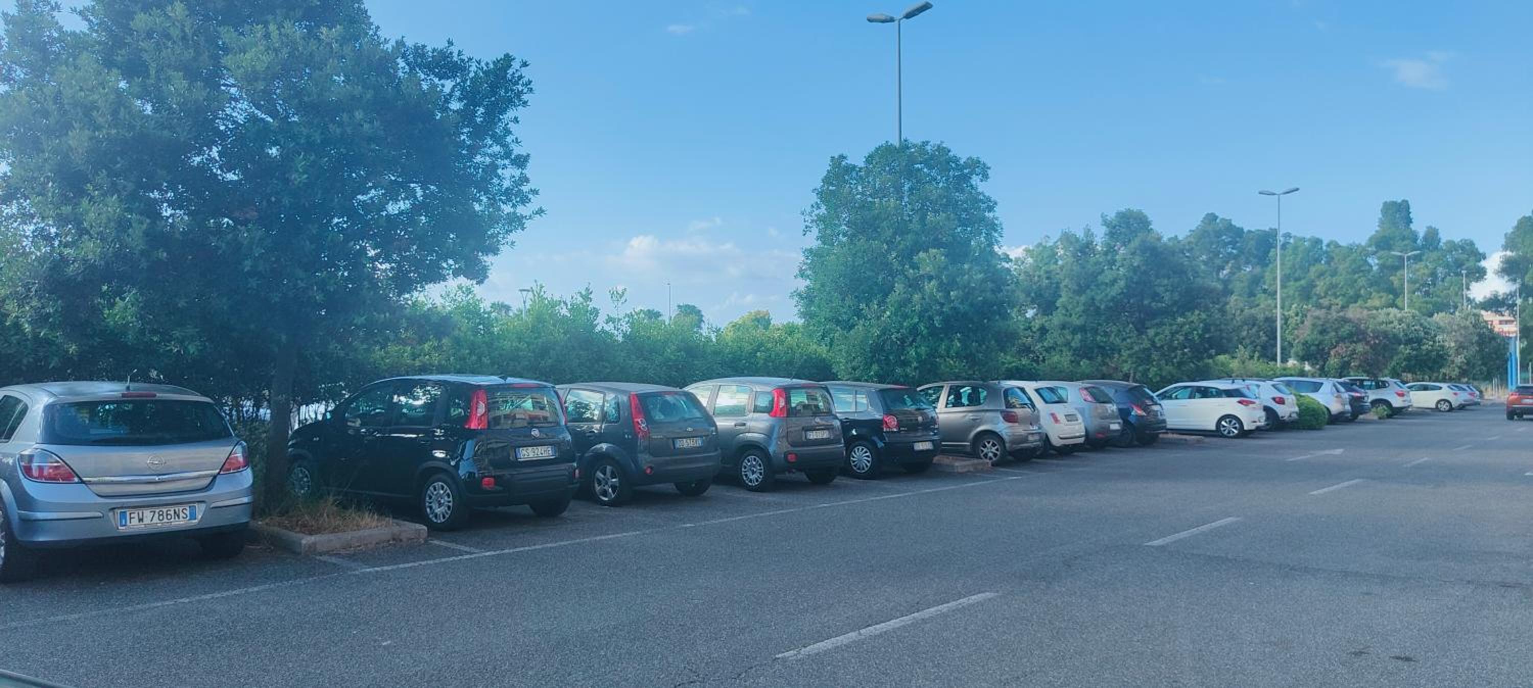 Alloggio turistico Suite Leonardo - Rome, 20m in treno -Fiumicino Airport, 2m in treno- Fiera, 2m in treno view 3