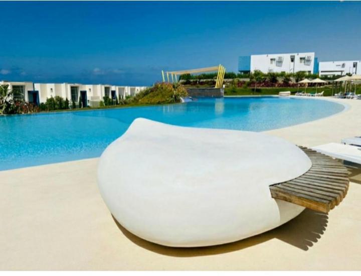 fully equipped fouka bay chalet