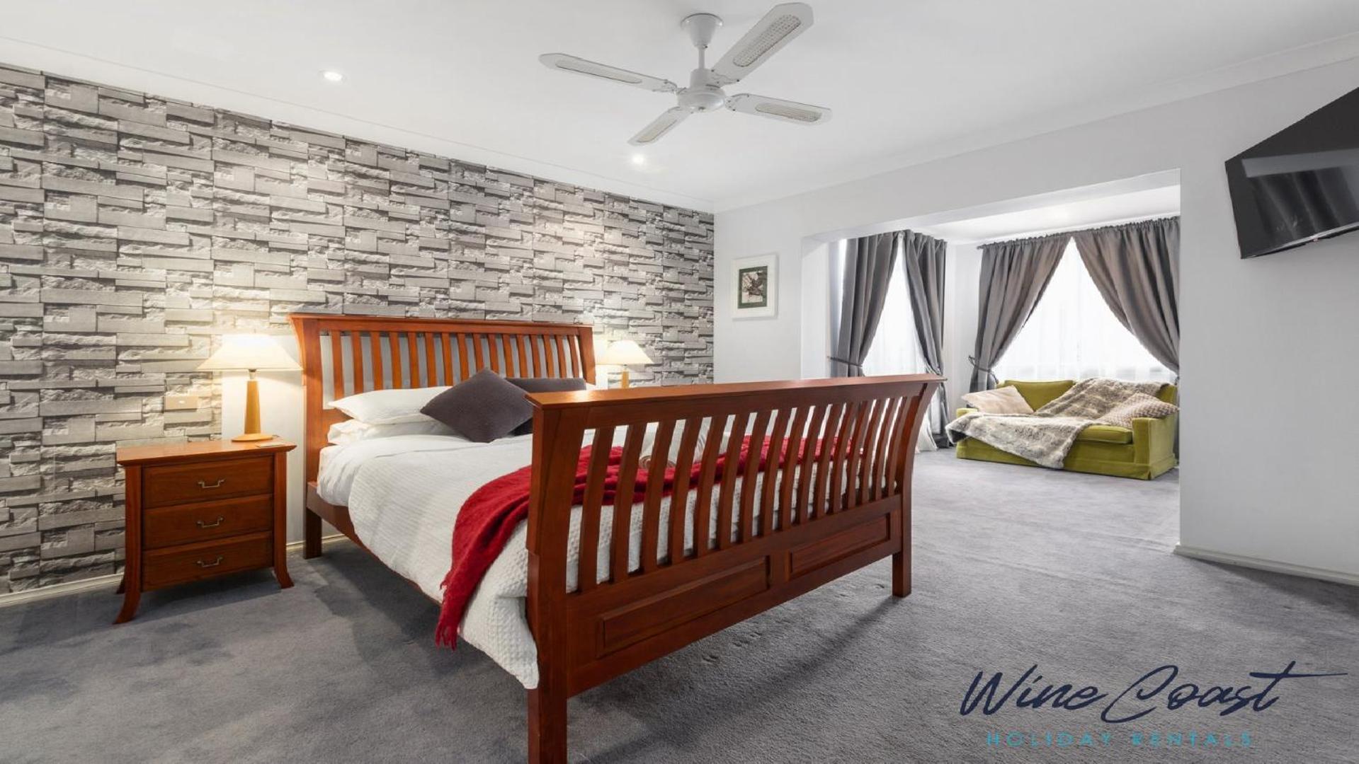 Ocean Views and Vineyards by Wine Coast Holiday Rentals