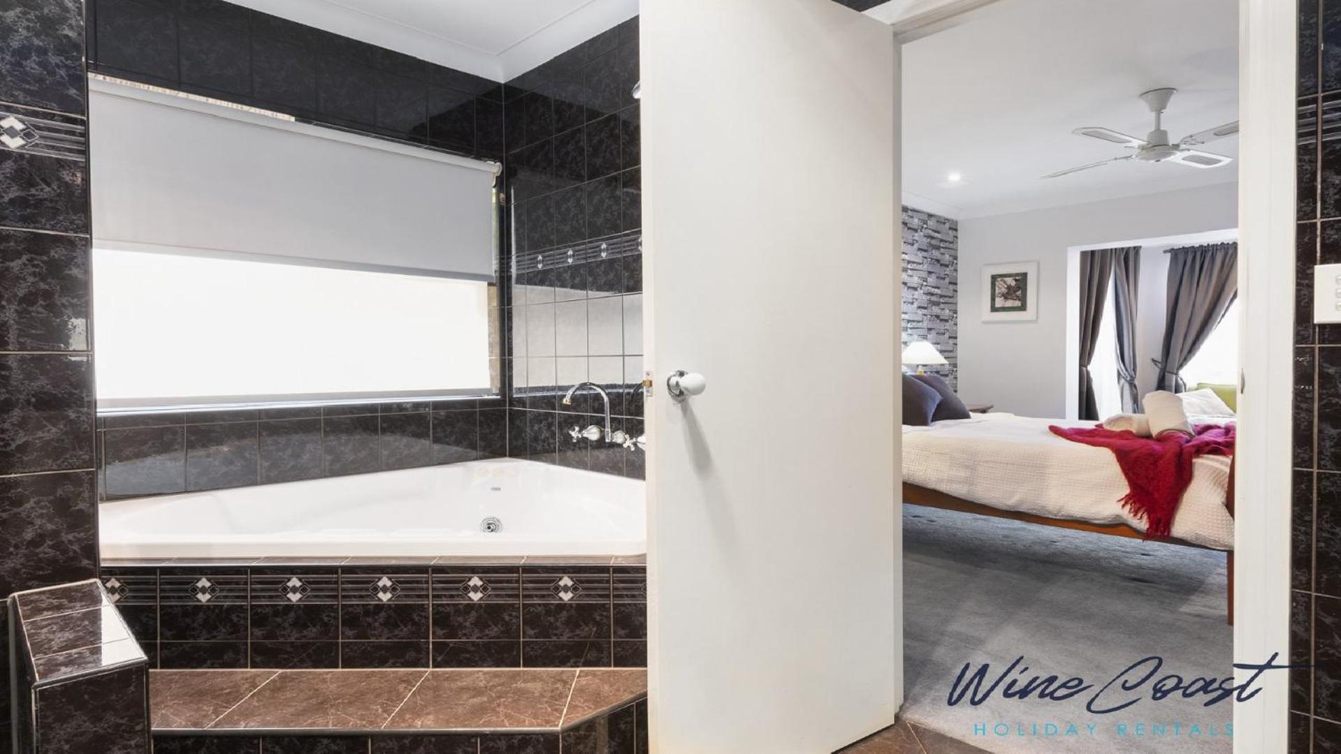 Ocean Views and Vineyards by Wine Coast Holiday Rentals