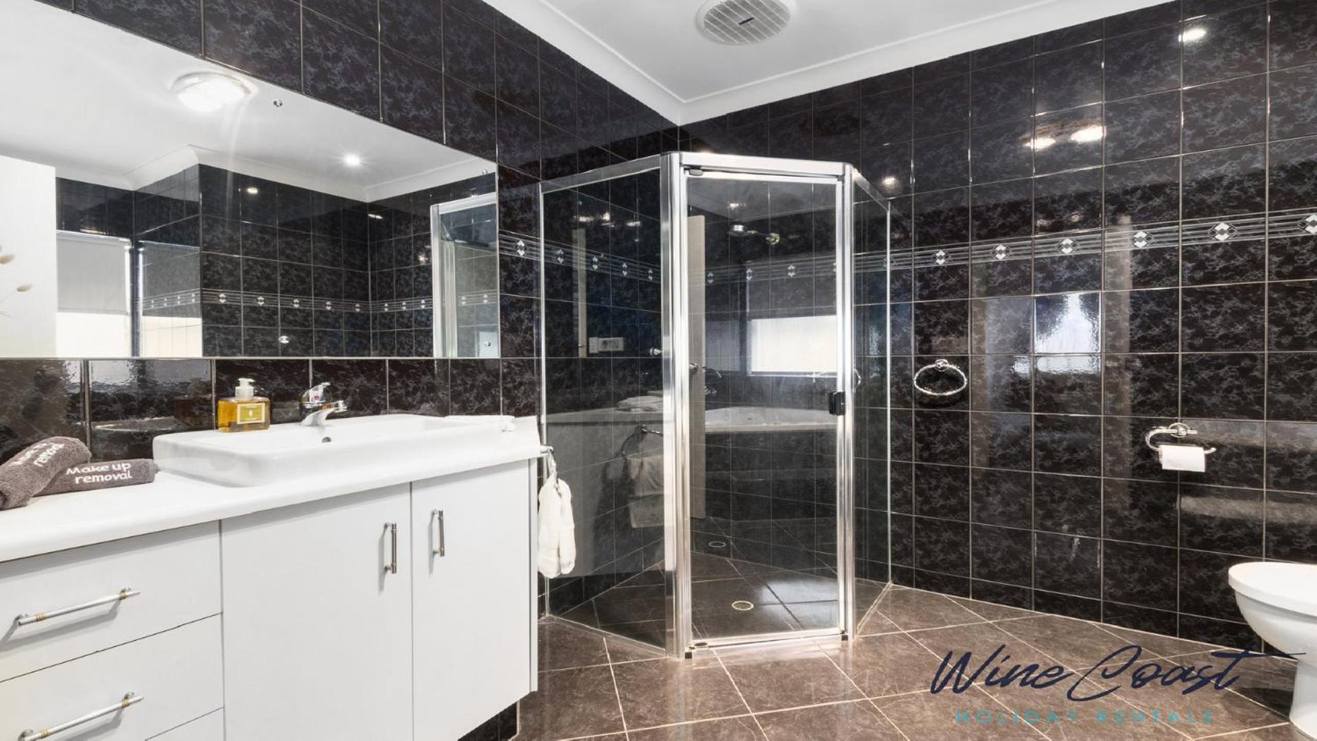 Ocean Views and Vineyards by Wine Coast Holiday Rentals