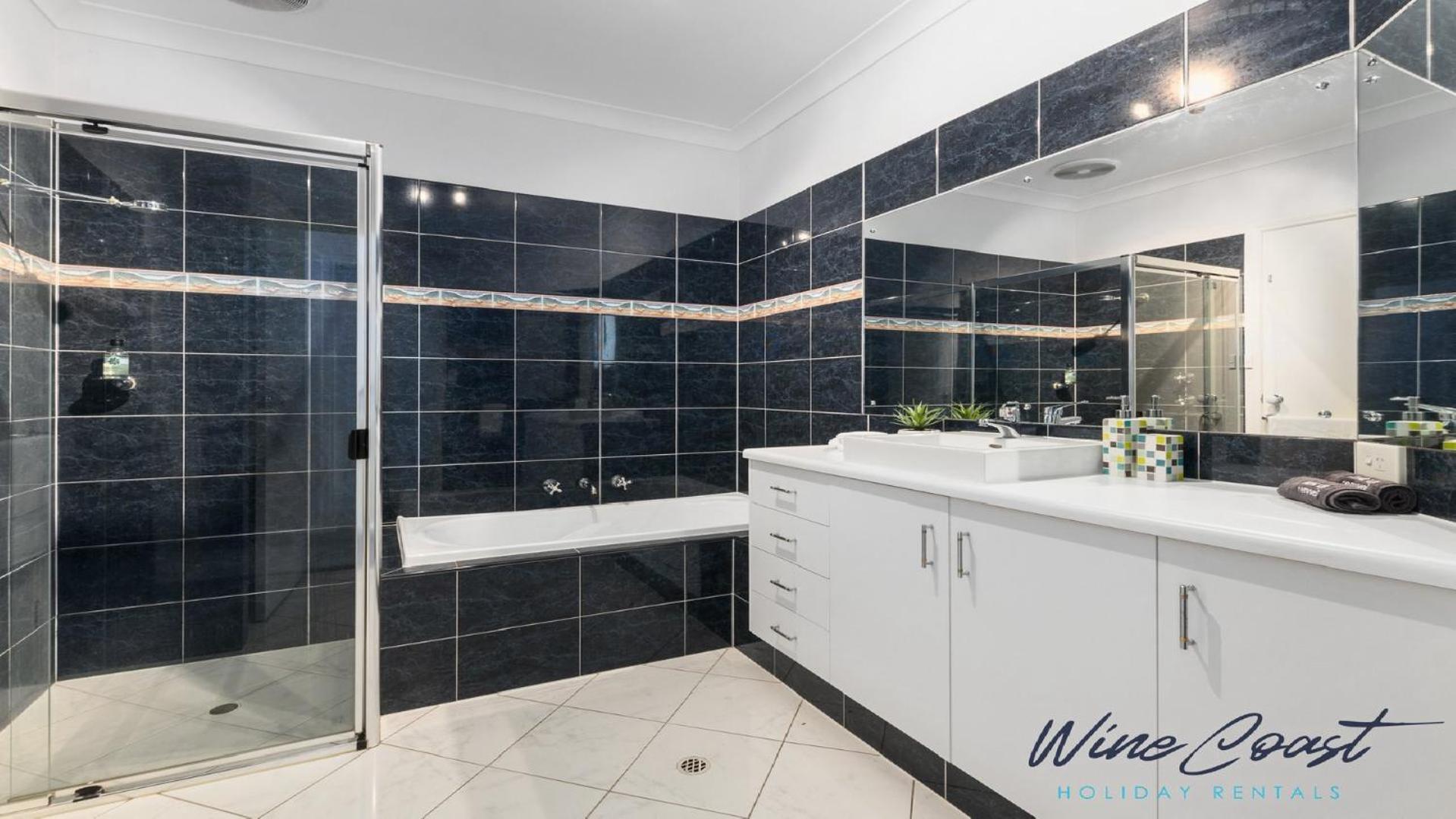 Ocean Views and Vineyards by Wine Coast Holiday Rentals