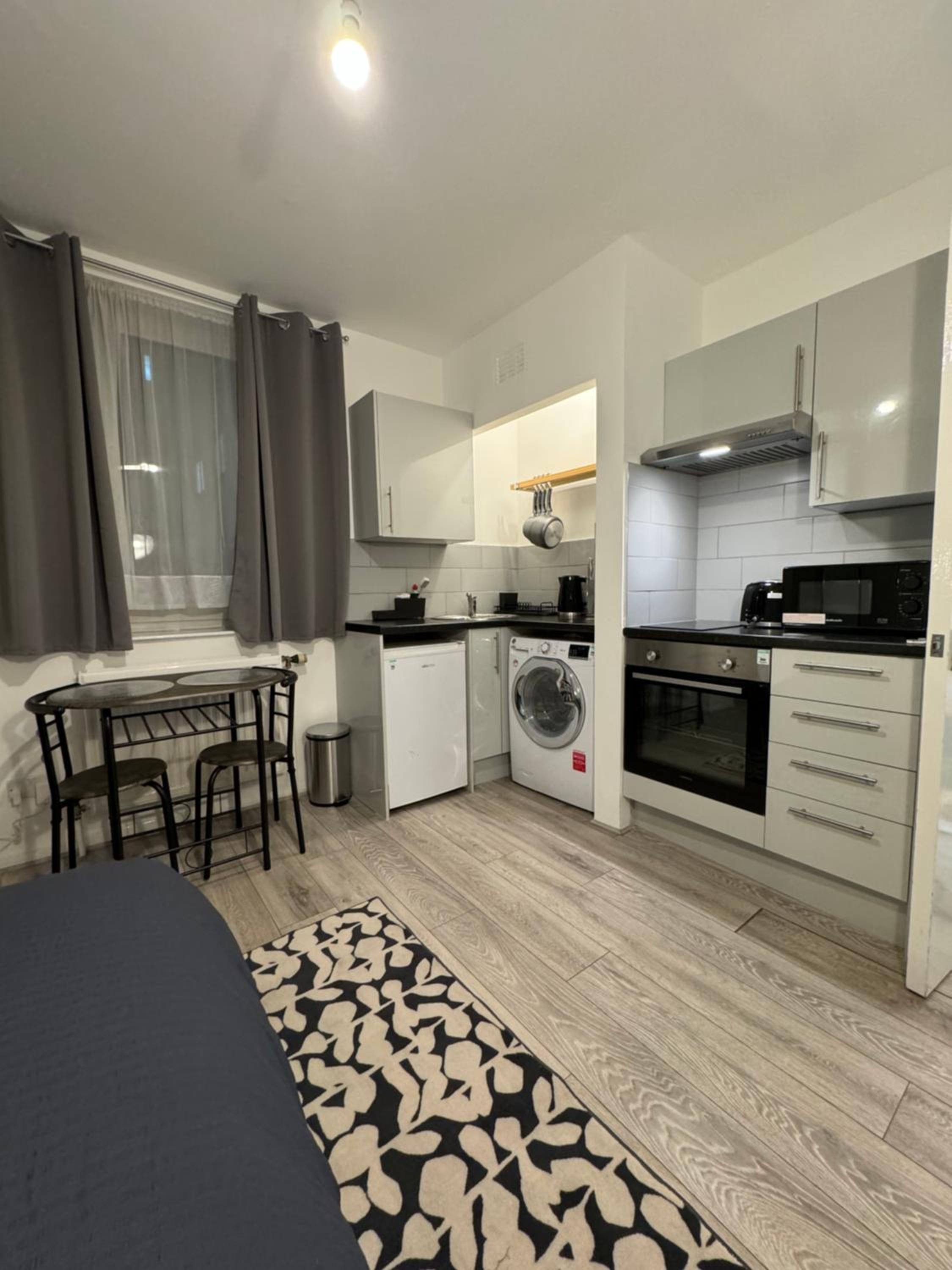 Spacious Studio - Central London South Kensington - Harrods