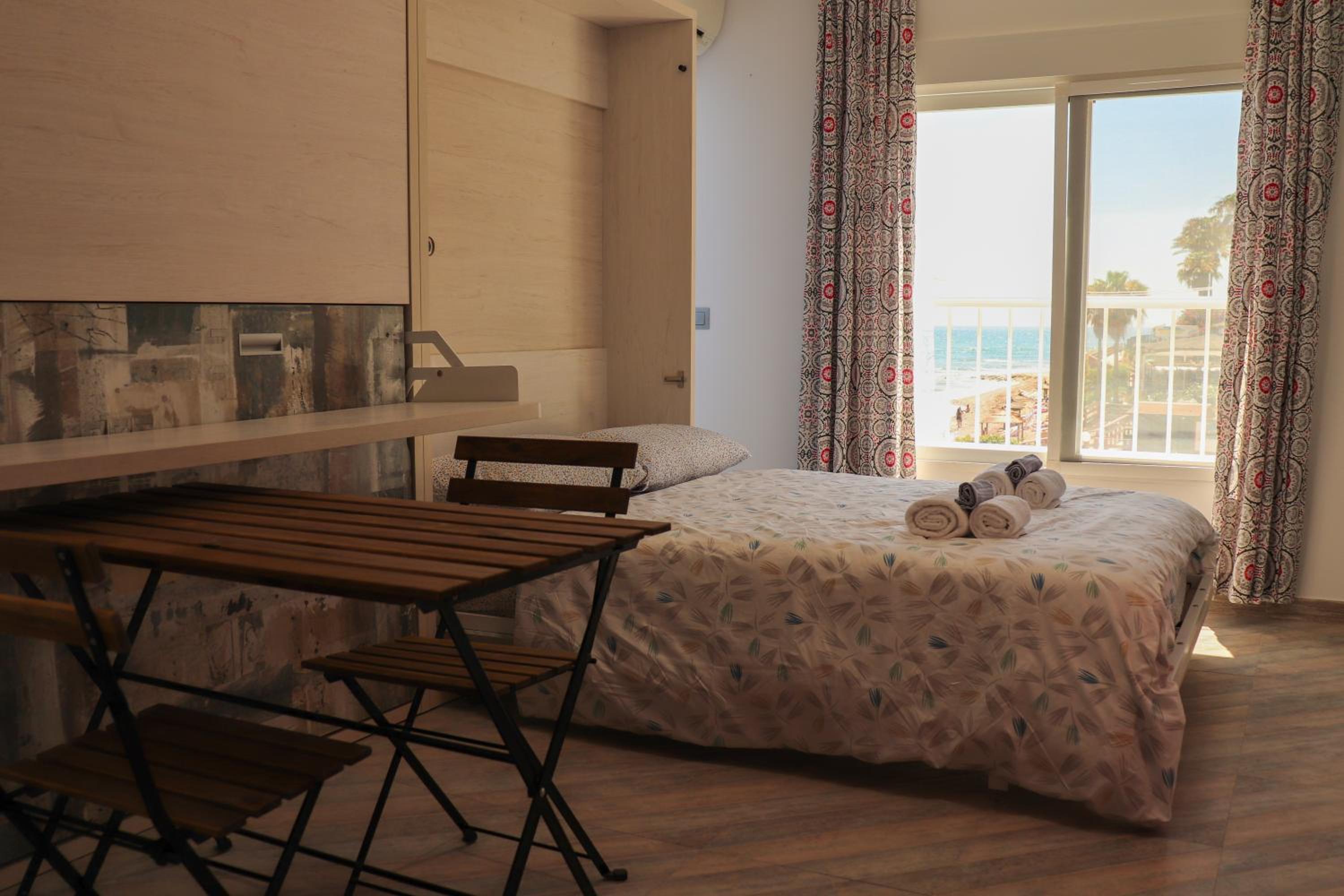 Calahonda Coastal Studio
