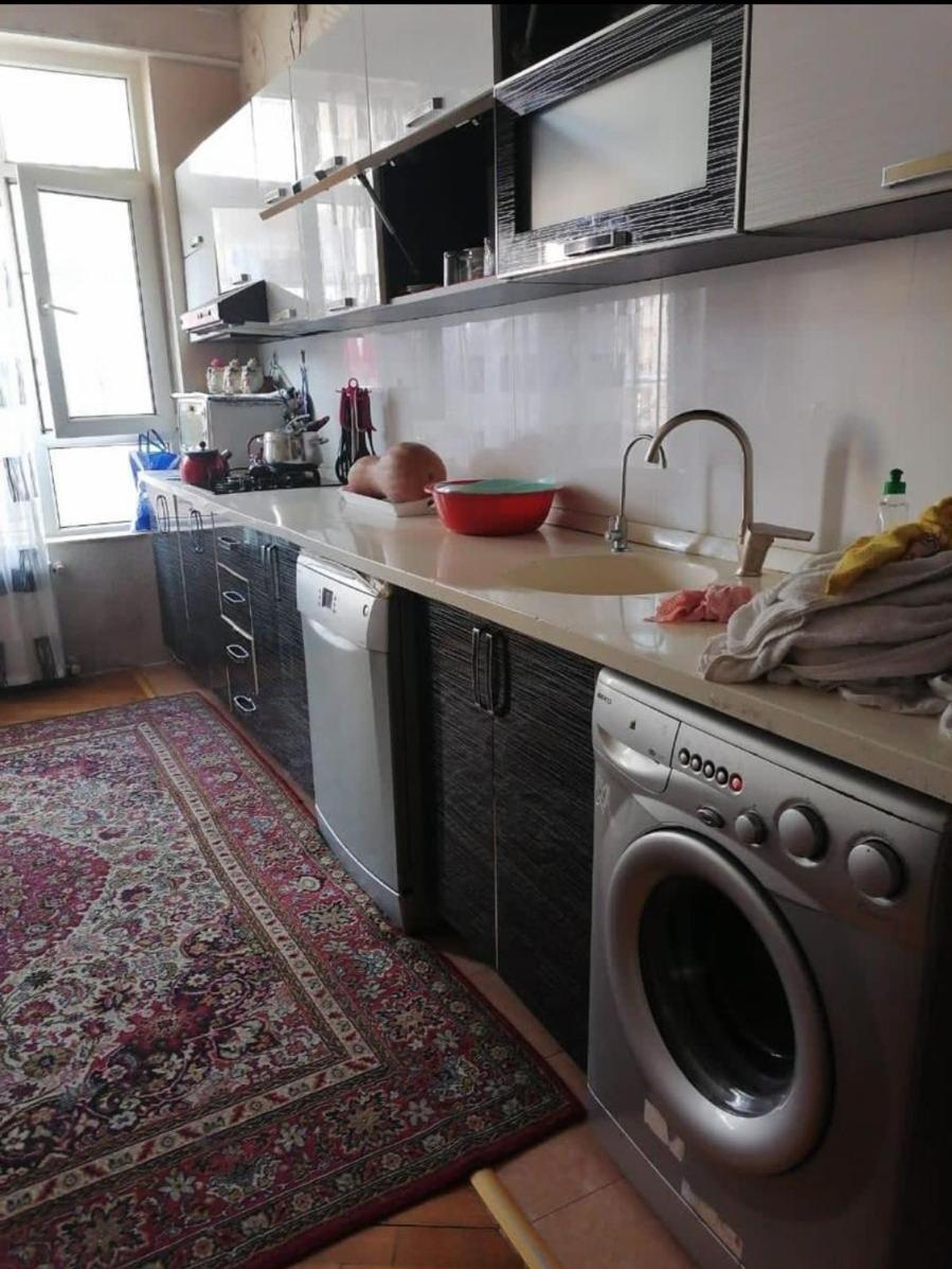 Lux Family Apartment in Baku City Center