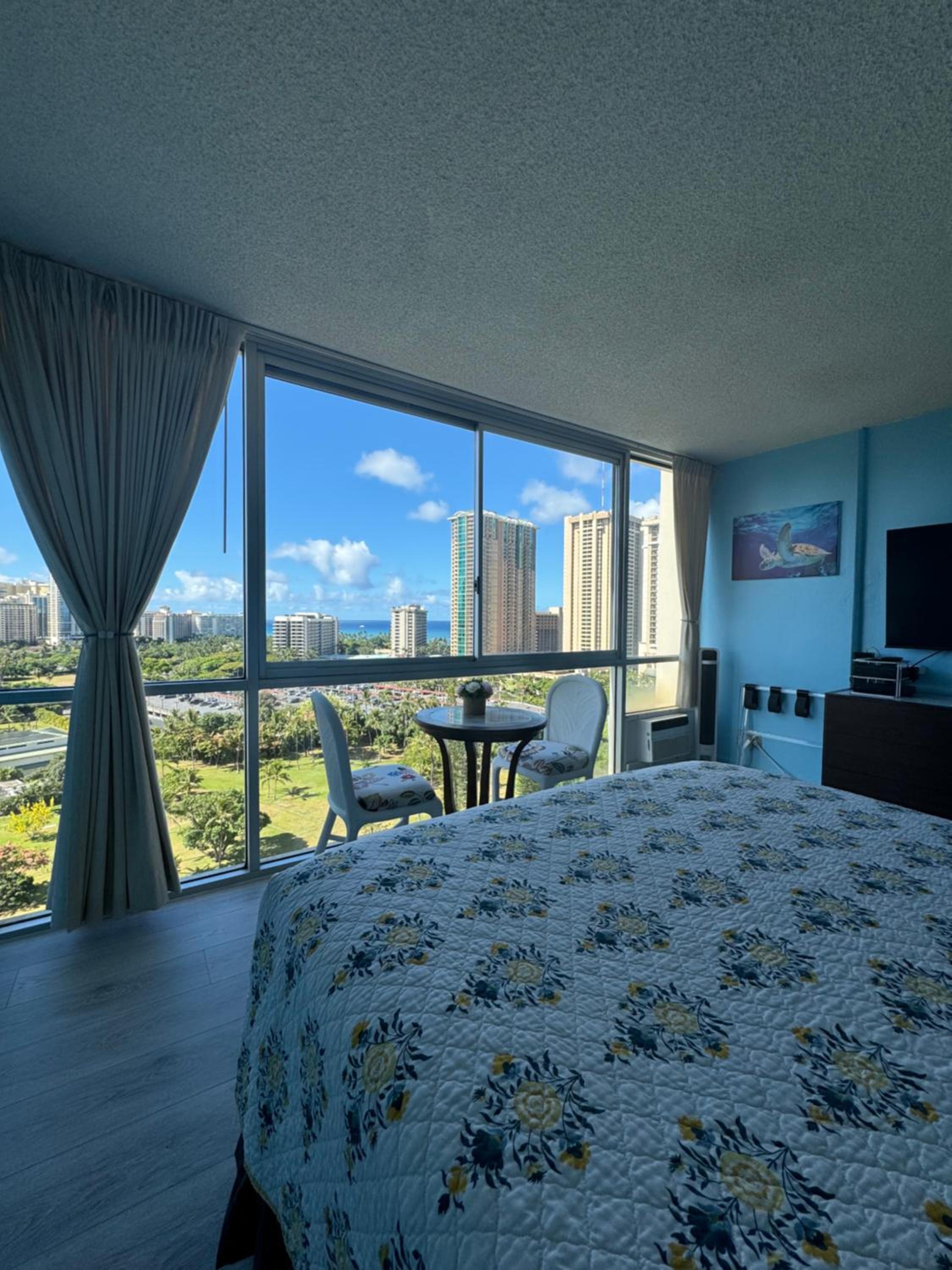 Little Paradise in Waikiki with Lovely Ocean -15F view 4