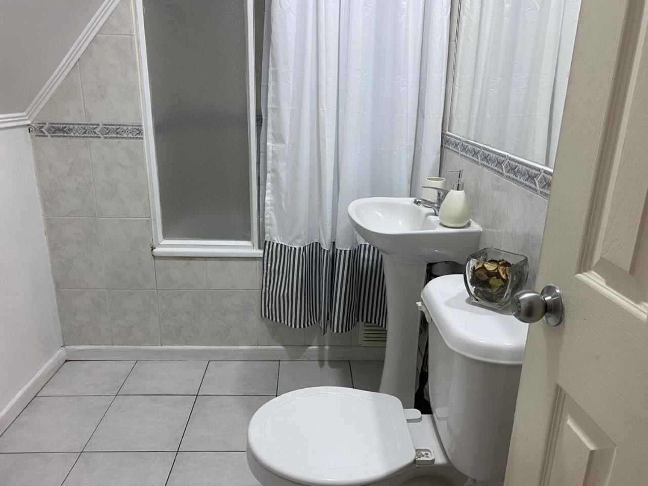 Comoda Habitación