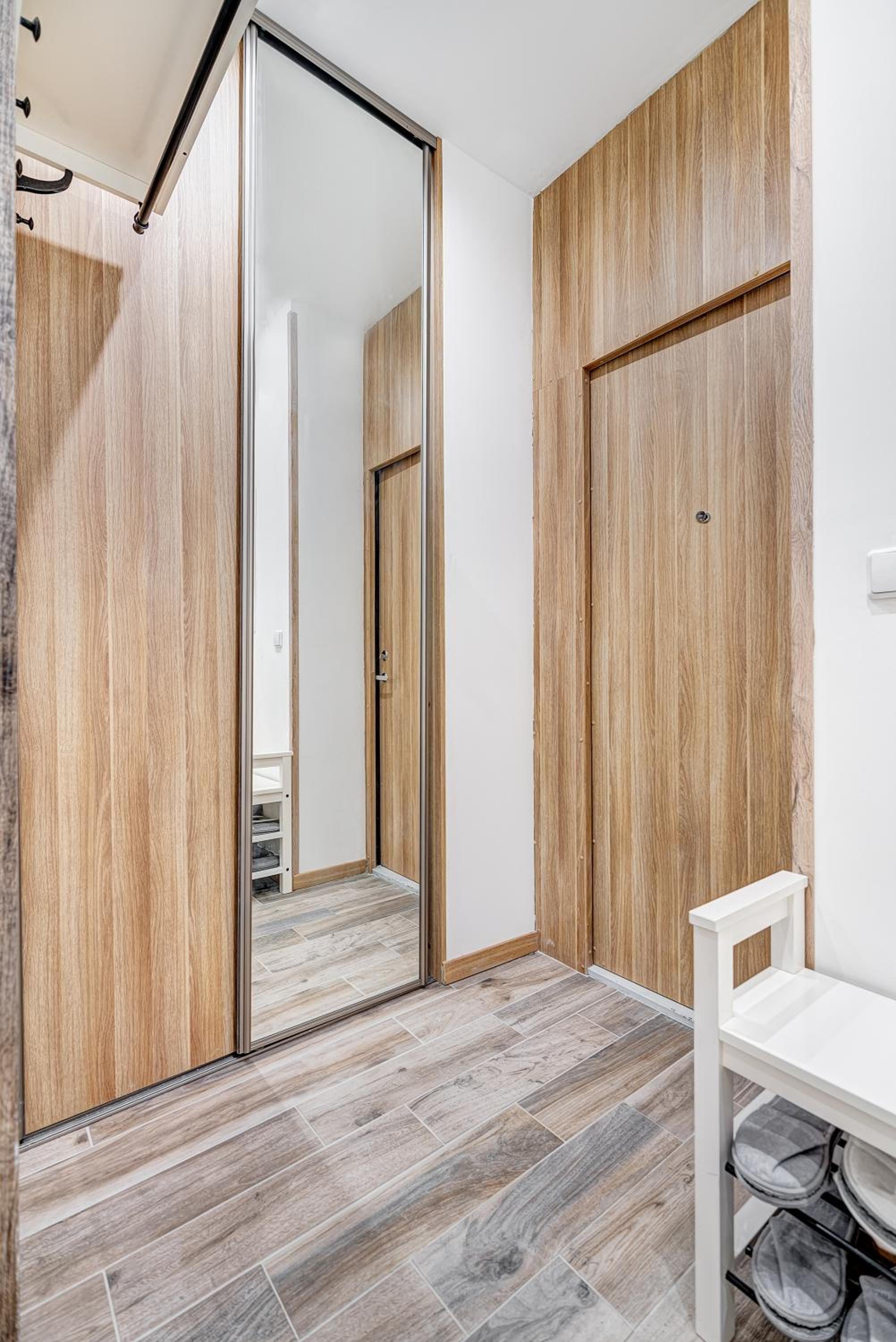 SAUNA 4 bedrooms Apartment with Parking
