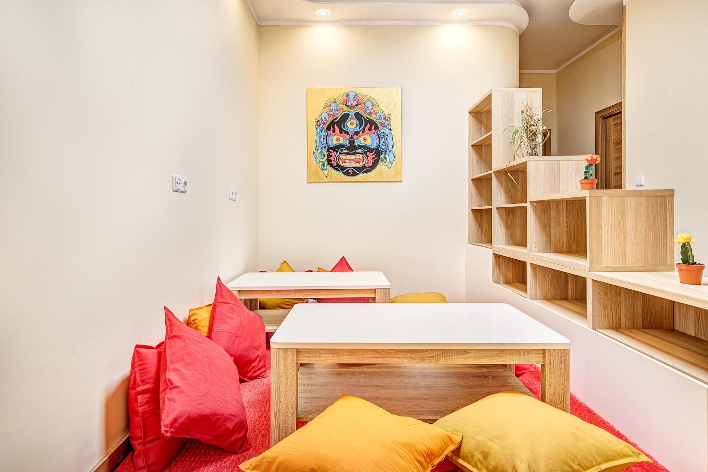SAUNA 4 bedrooms Apartment with Parking