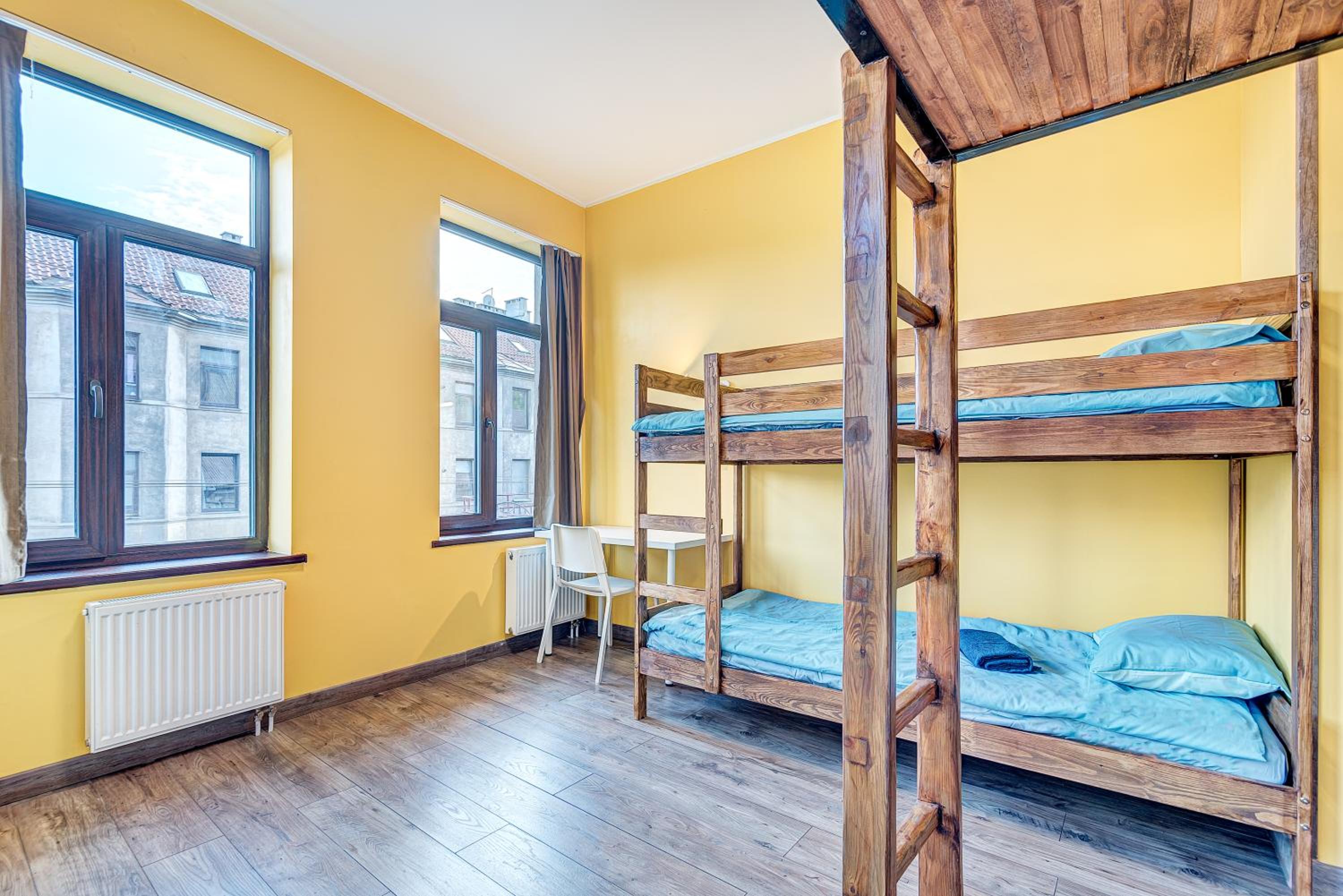 SAUNA 4 bedrooms Apartment with Parking