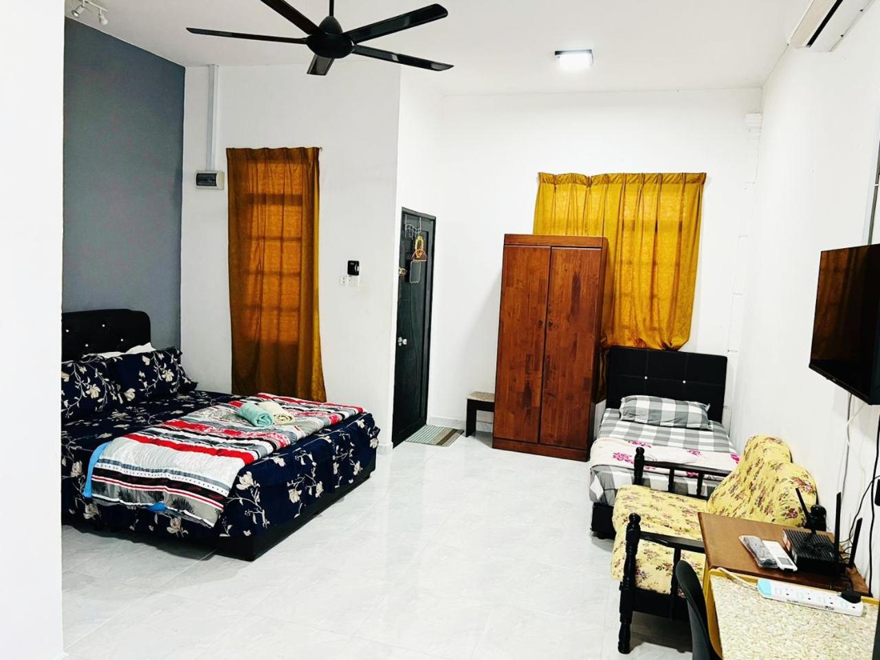 Nana OWL Homestay A & B Roomstay C & D photo 8