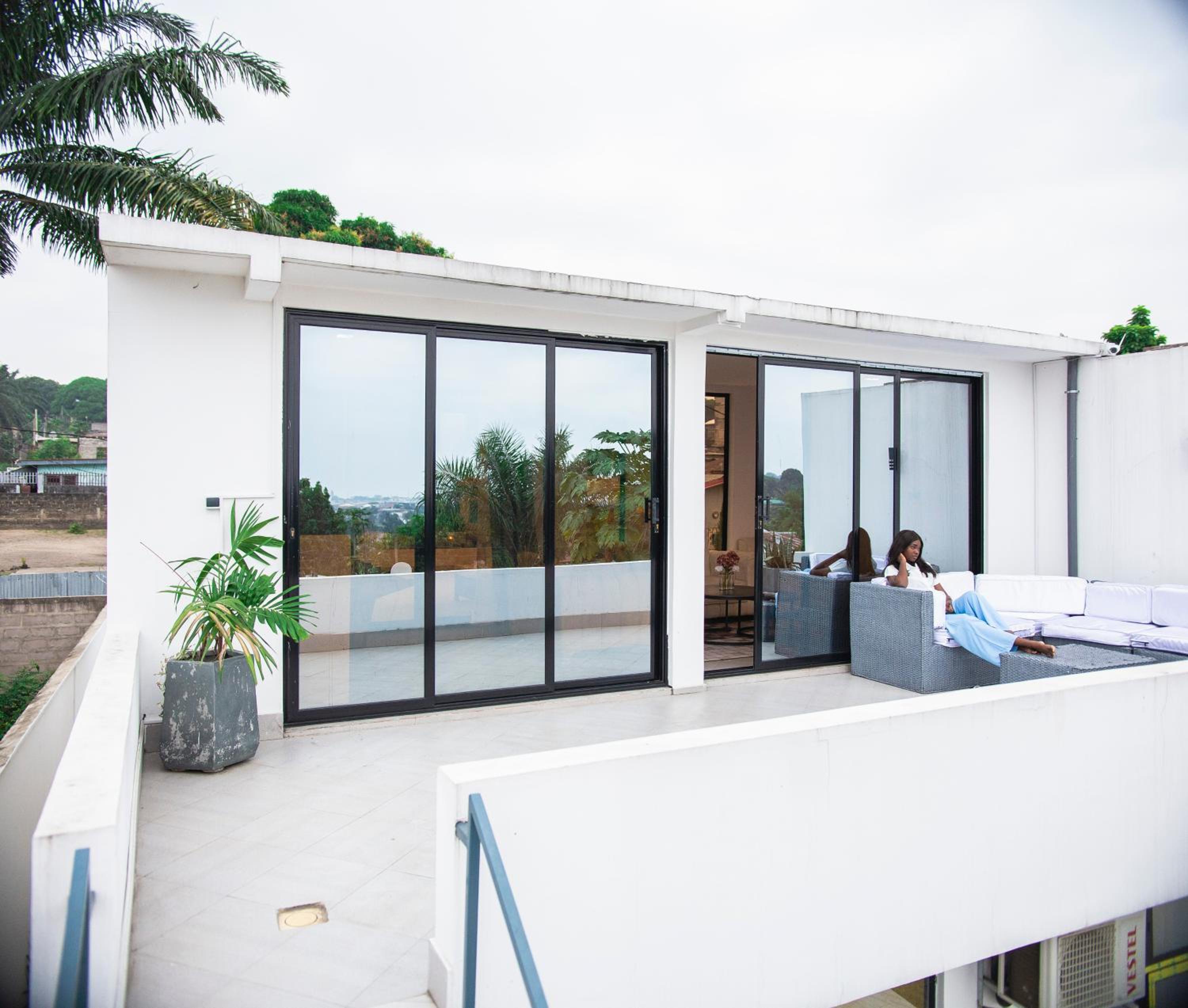 Villa KRL, Brazzaville