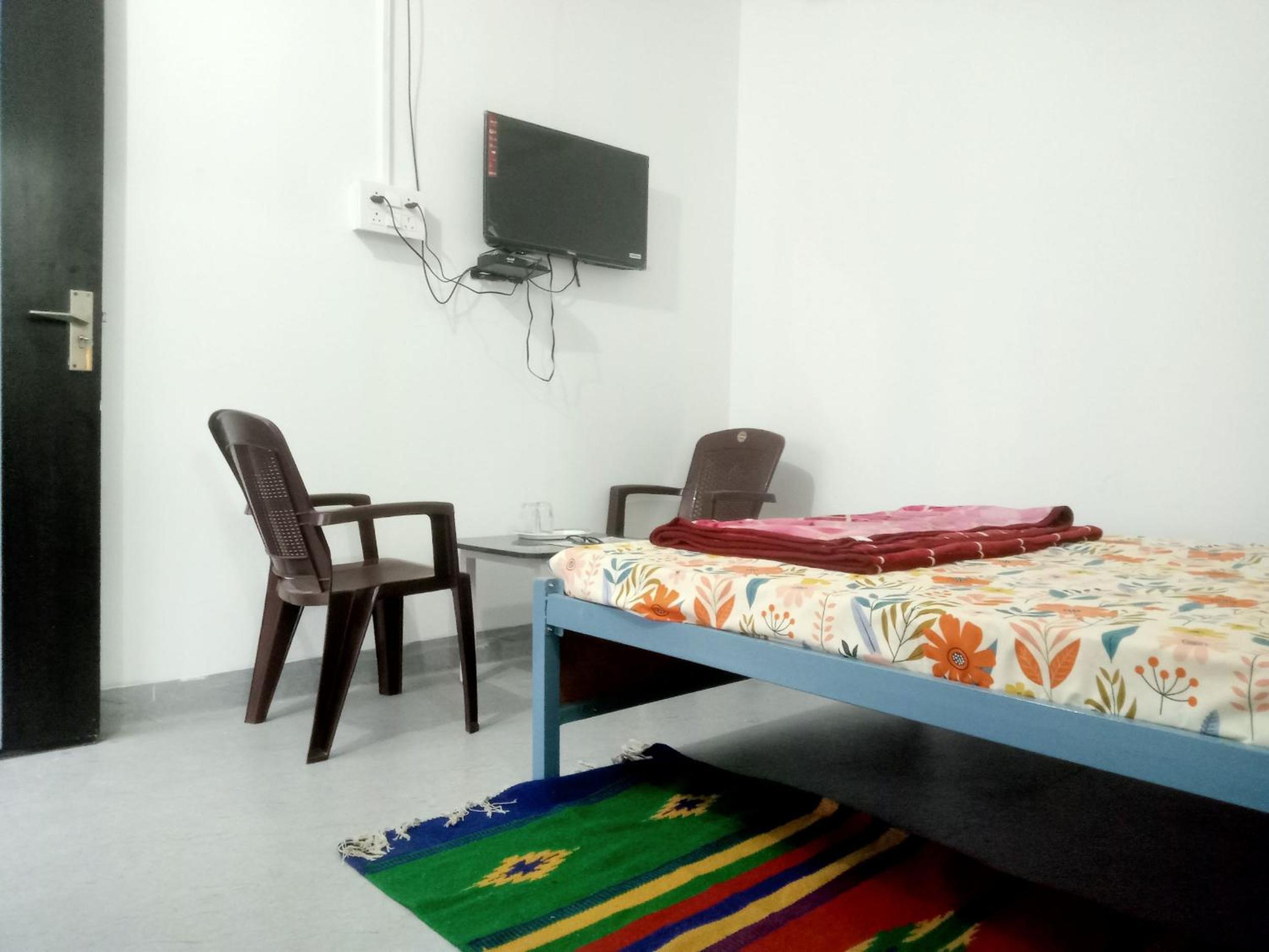 Gujrada Peaks home stay view 2