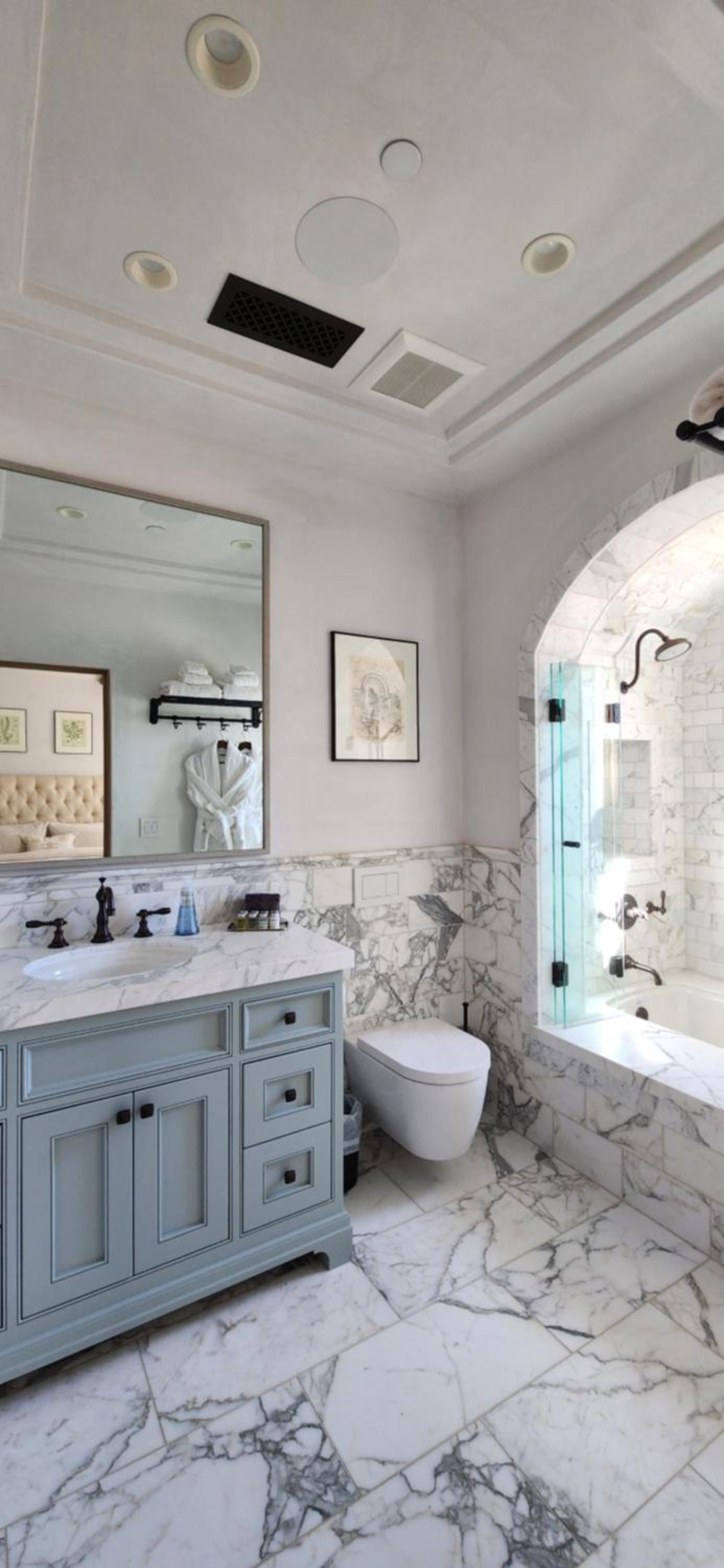 Exquisite luxury executive cottages view 2