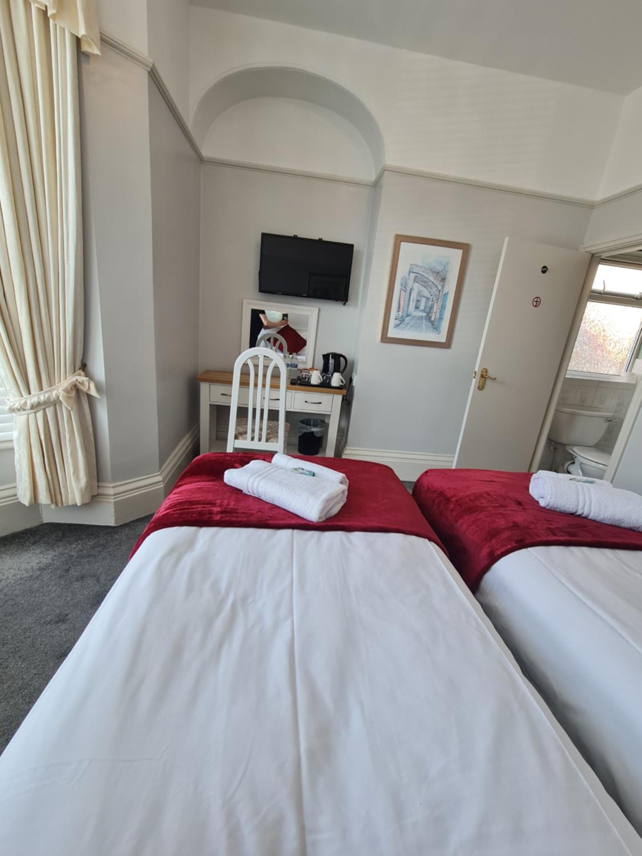 Southport Vacations - Clifton Villa - Southport - Property Image 45