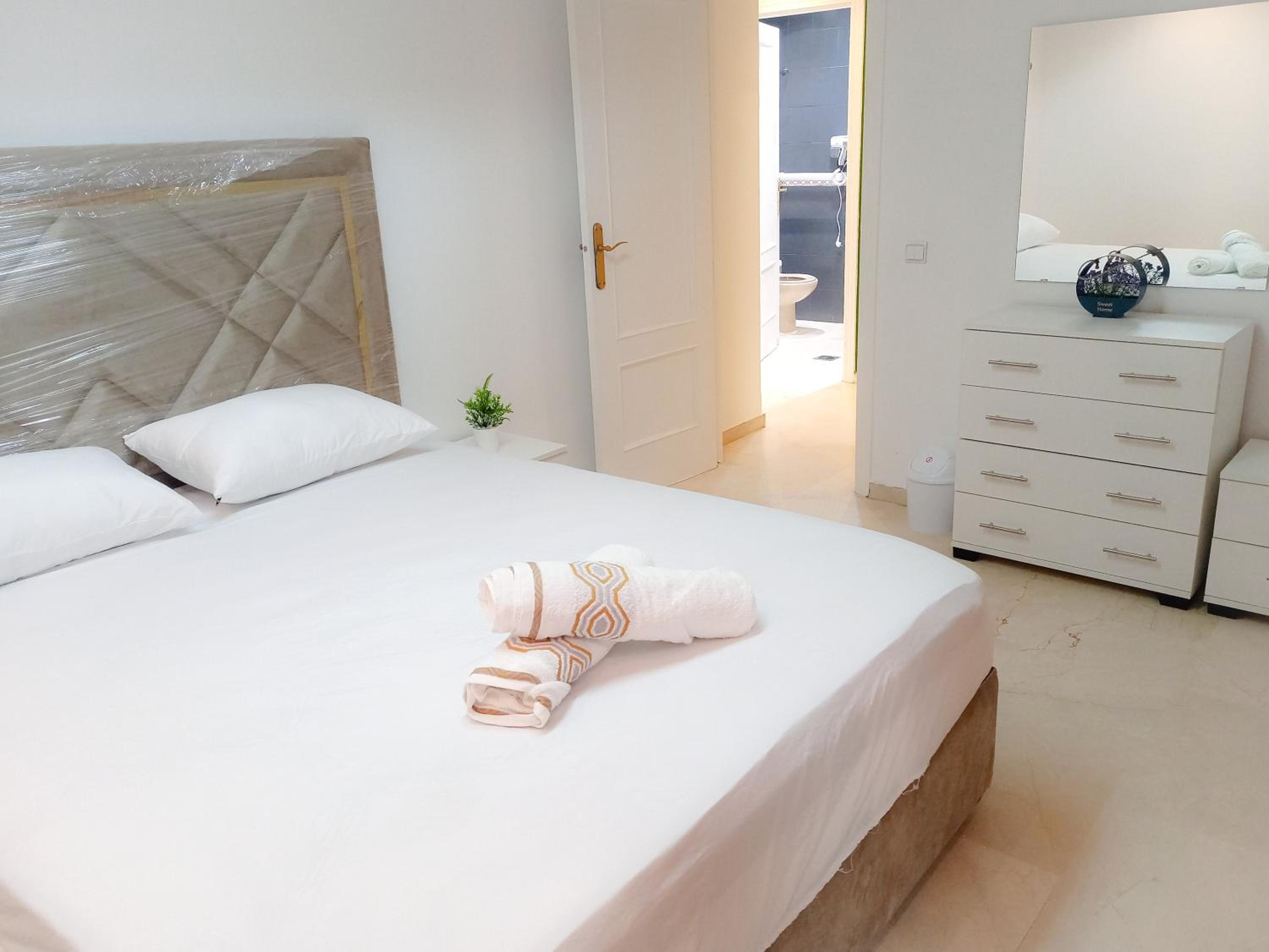 Amazing Appartement au centre ville en face HILTON & Gare Train de TGV de TANGER 2N view 3