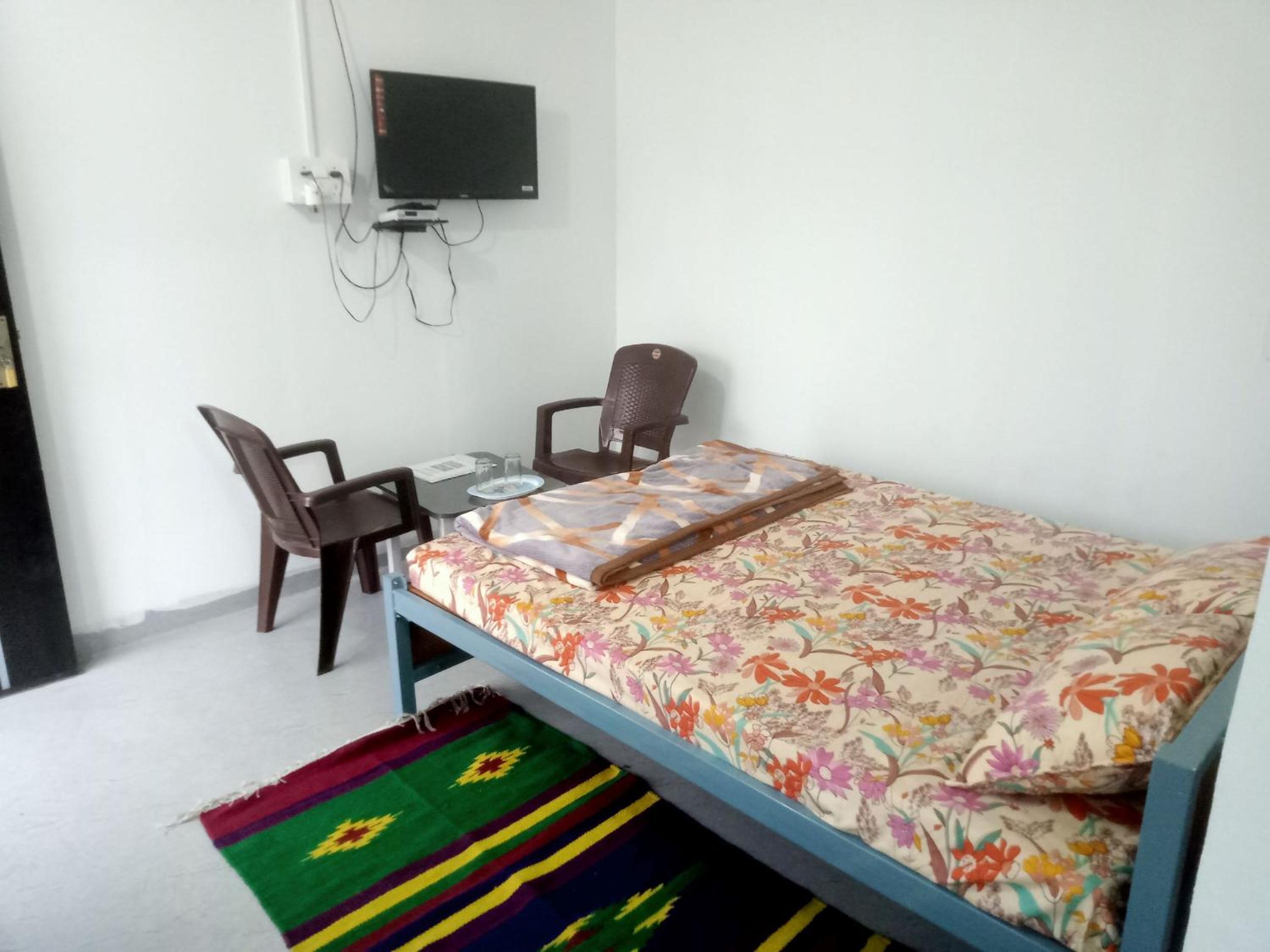 Photo 8
