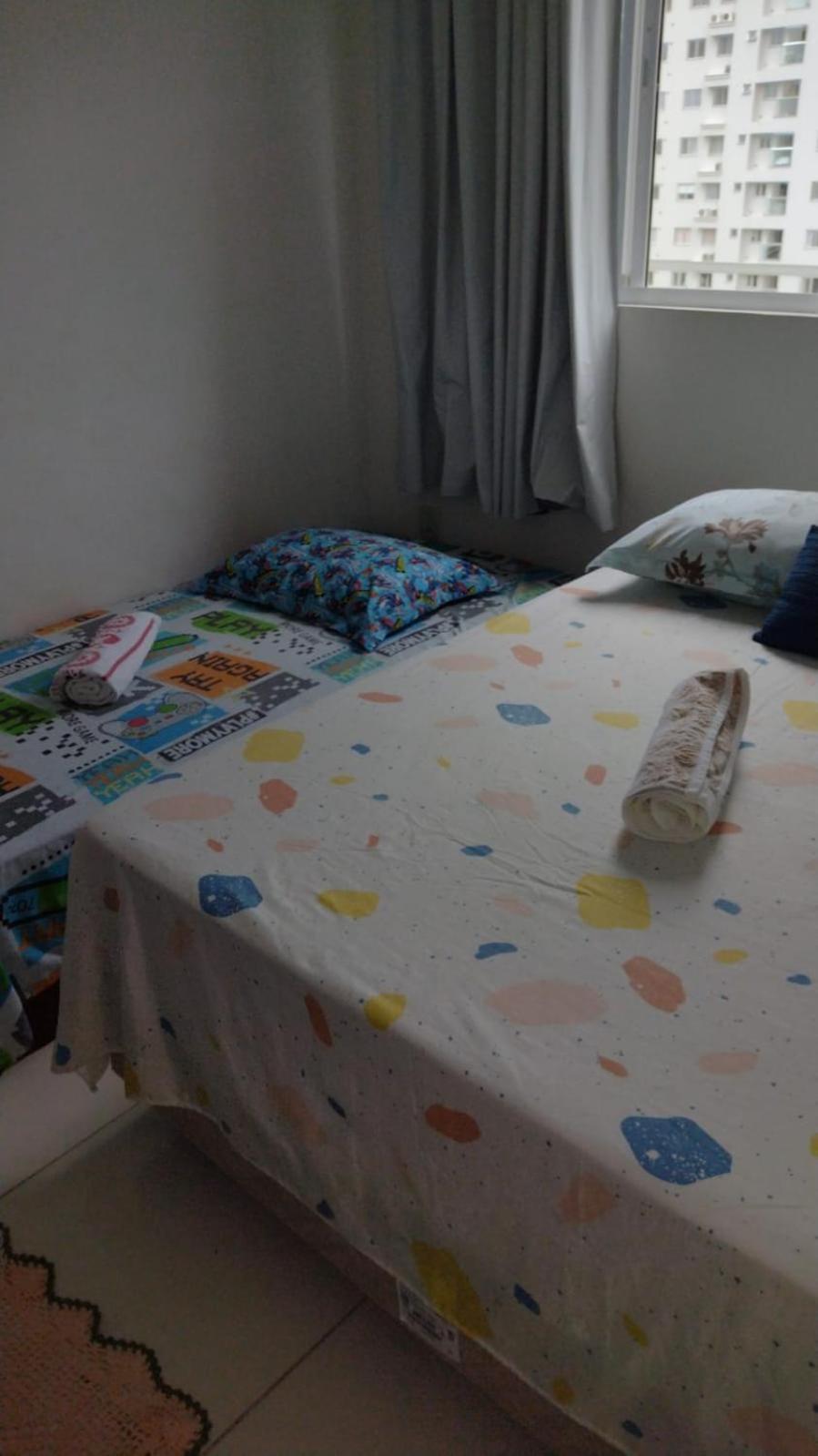 Apartamento com 2 quartos e garagem privativa