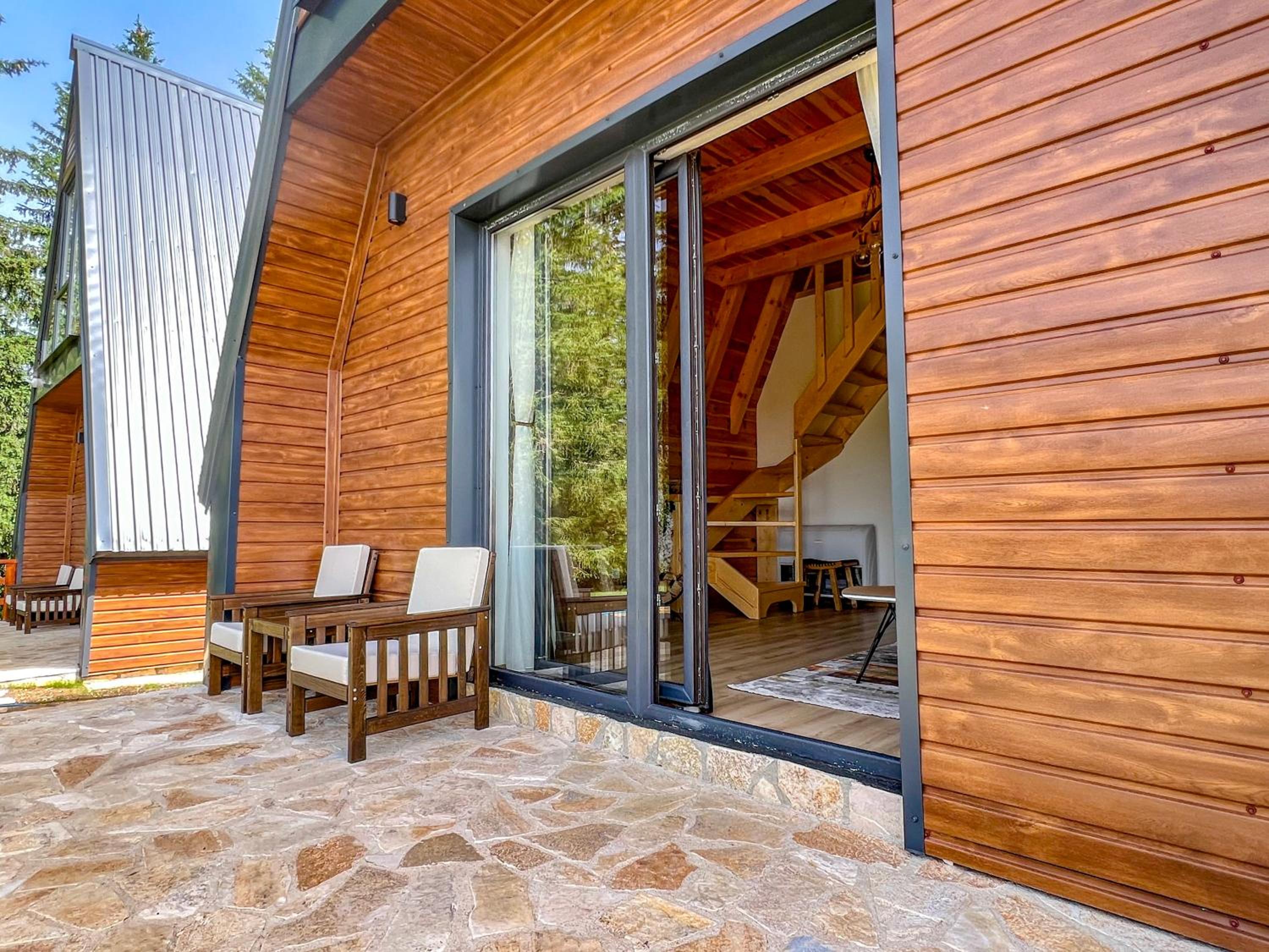 Villas Chardak