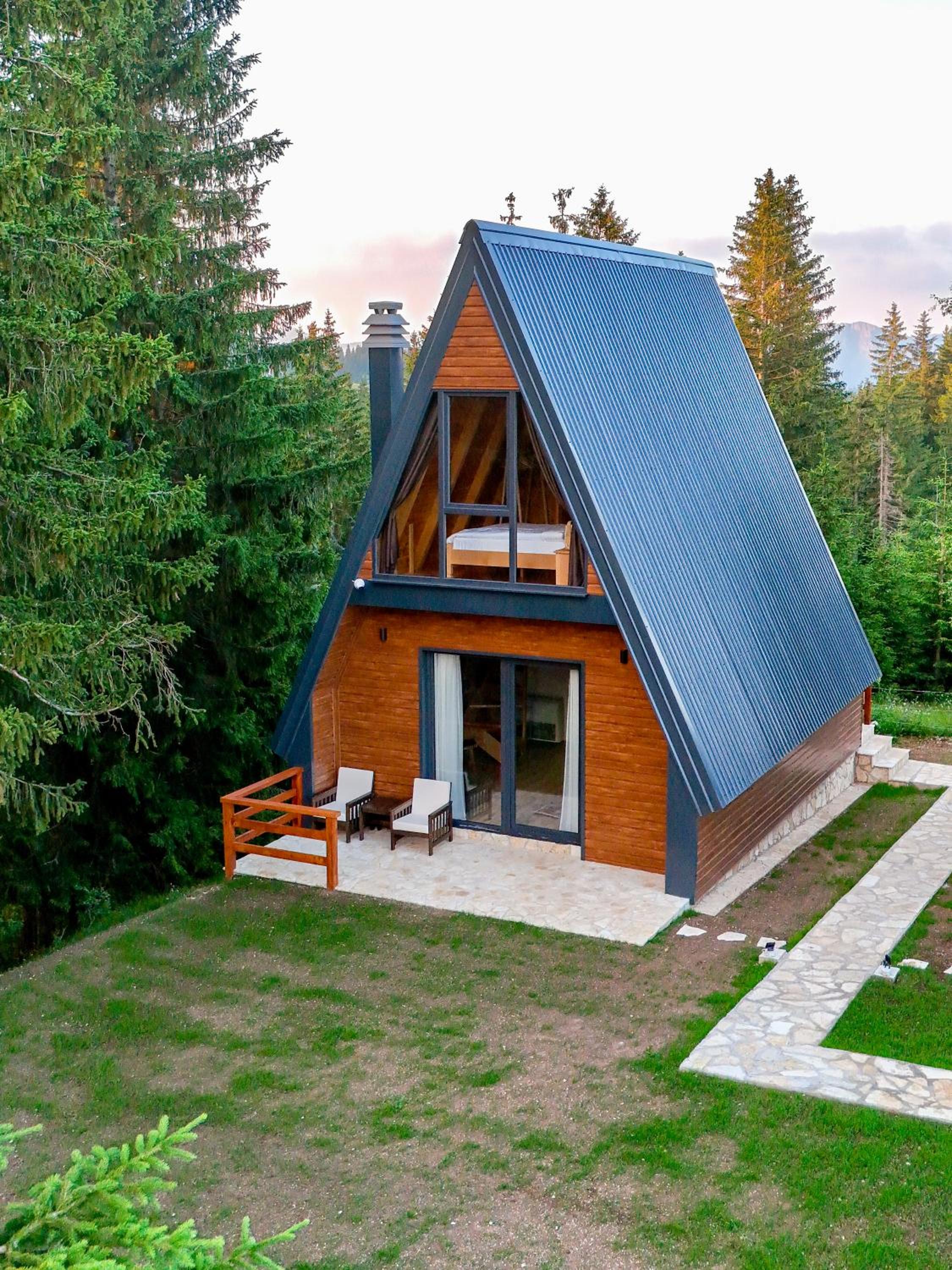 Villas Chardak