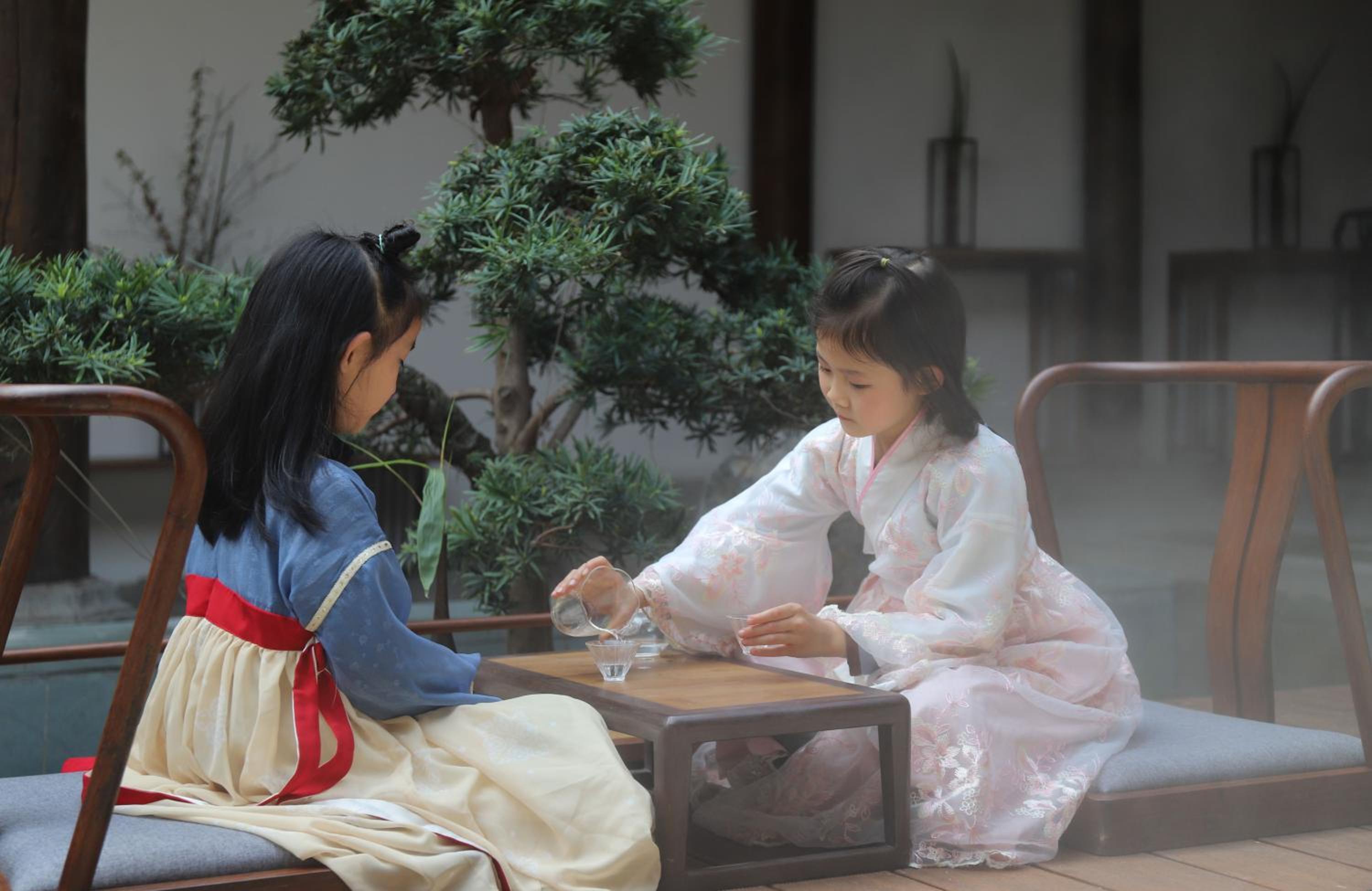 Quzhou Huangwai B&B