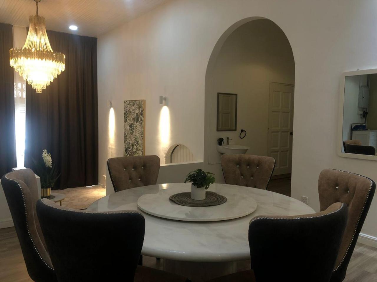 Calma Villa Jalan Sultanah photo 5