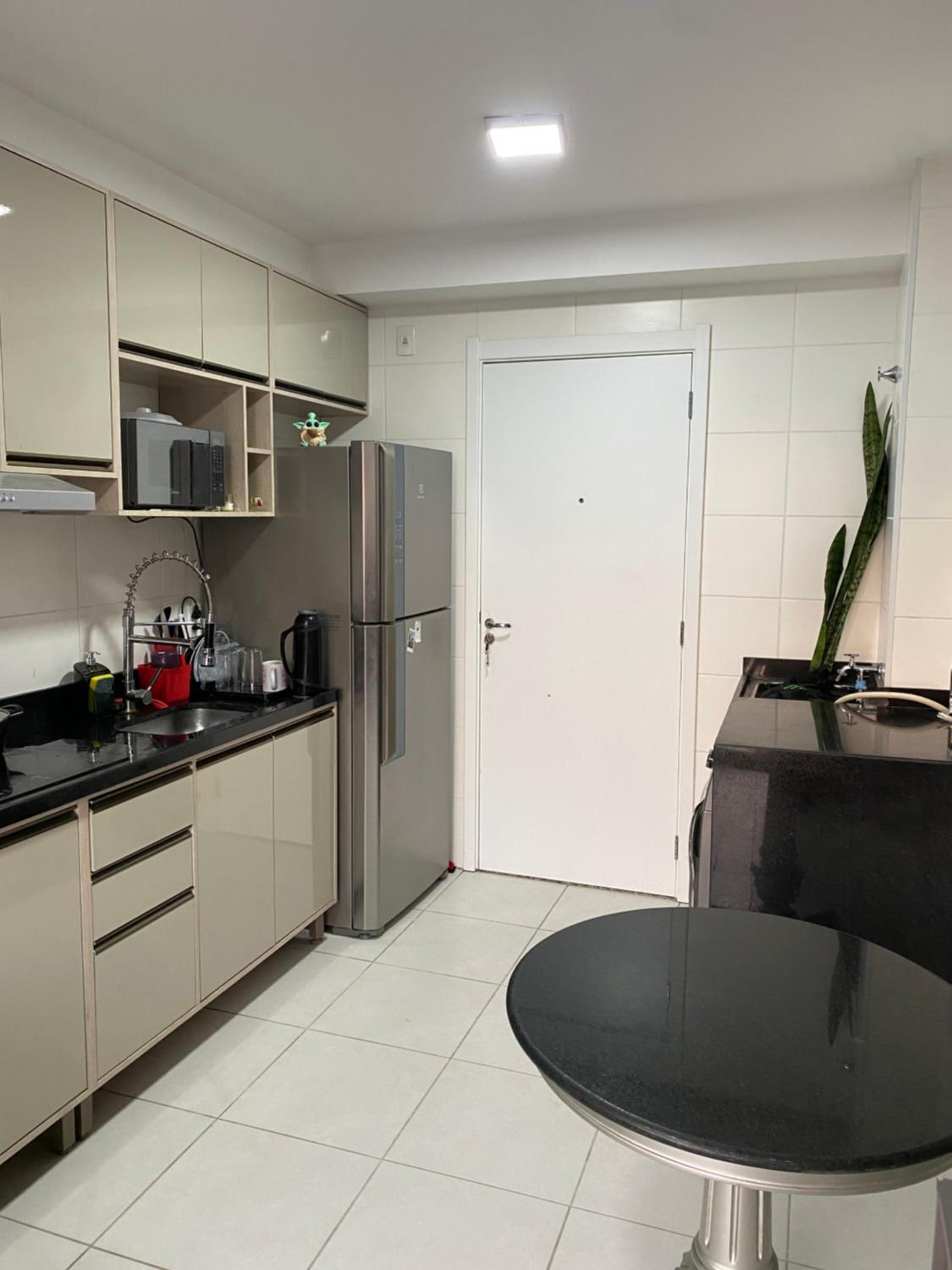 Apartamento 34m com varanda e vista livre