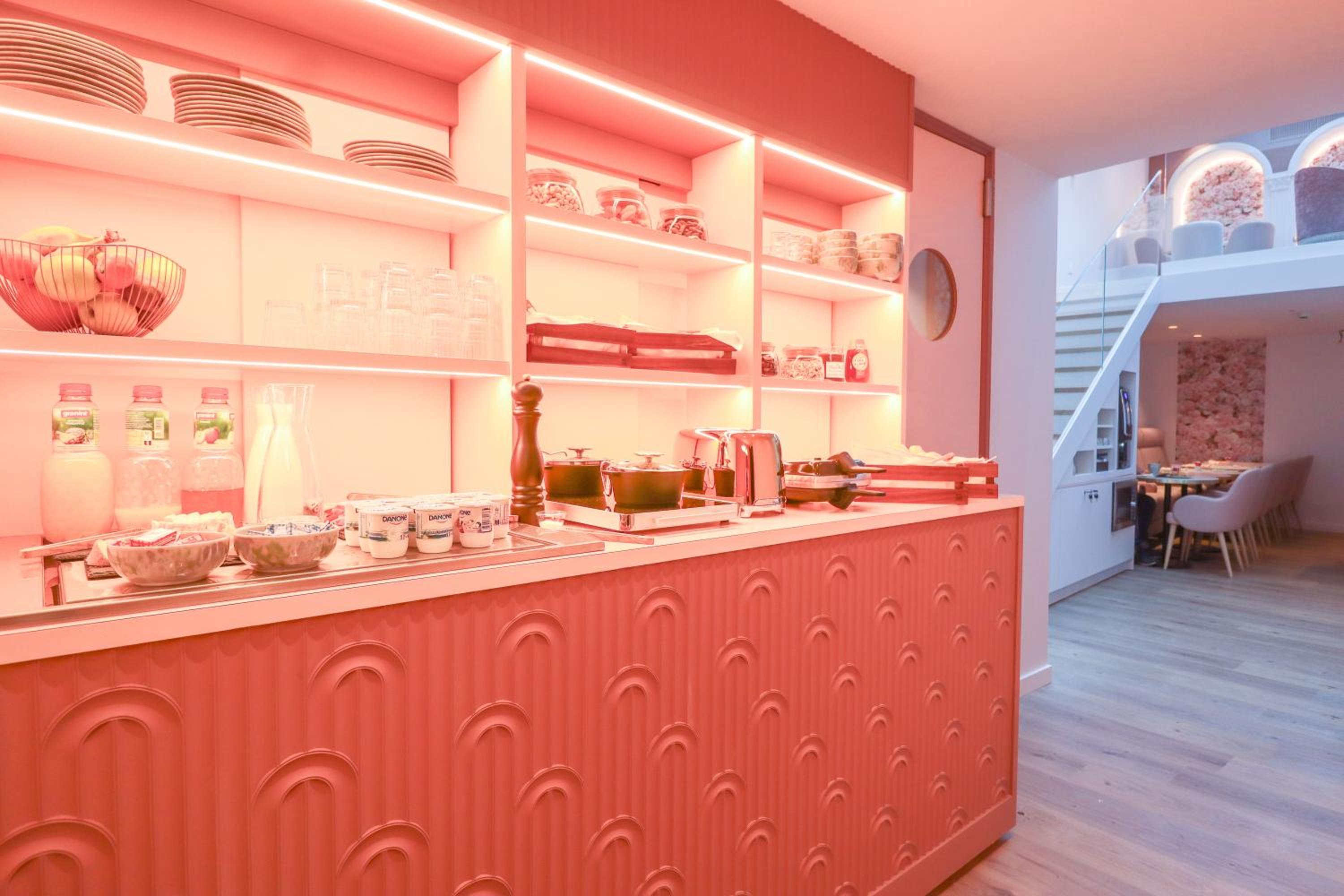 Hotel Rosa Hotel - Image 1